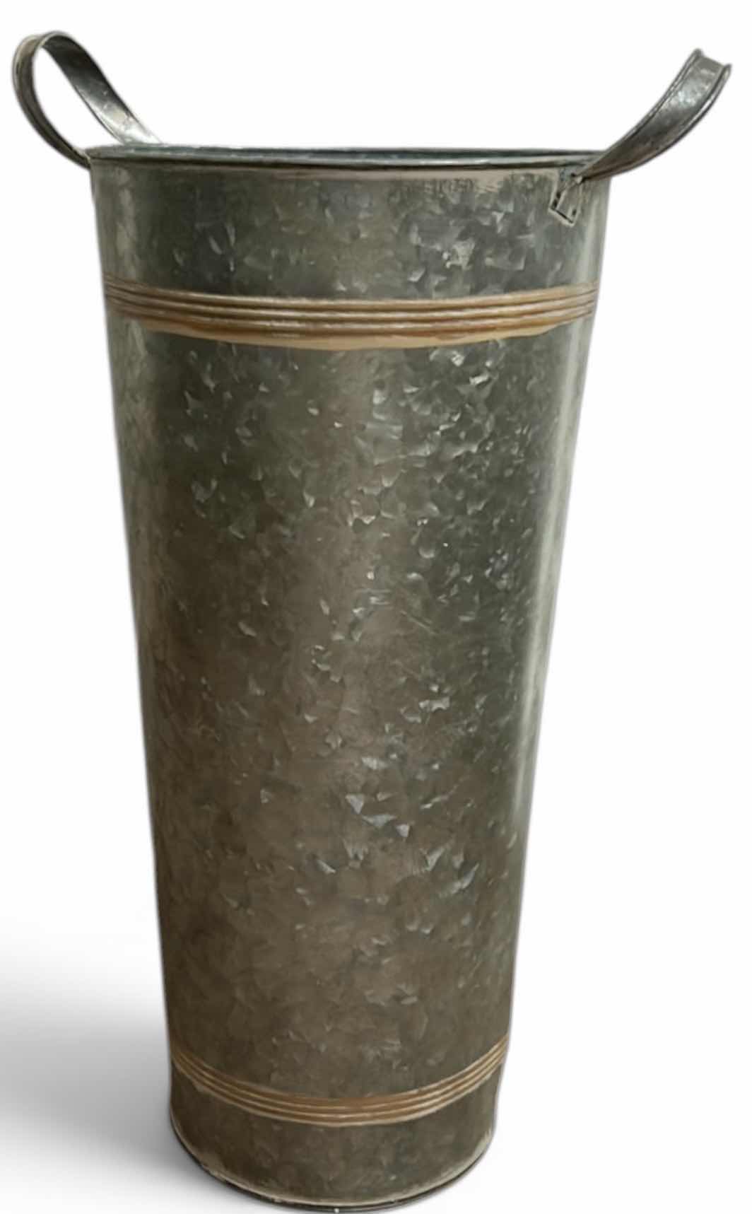 Photo 1 of TIN PAIL H20”
