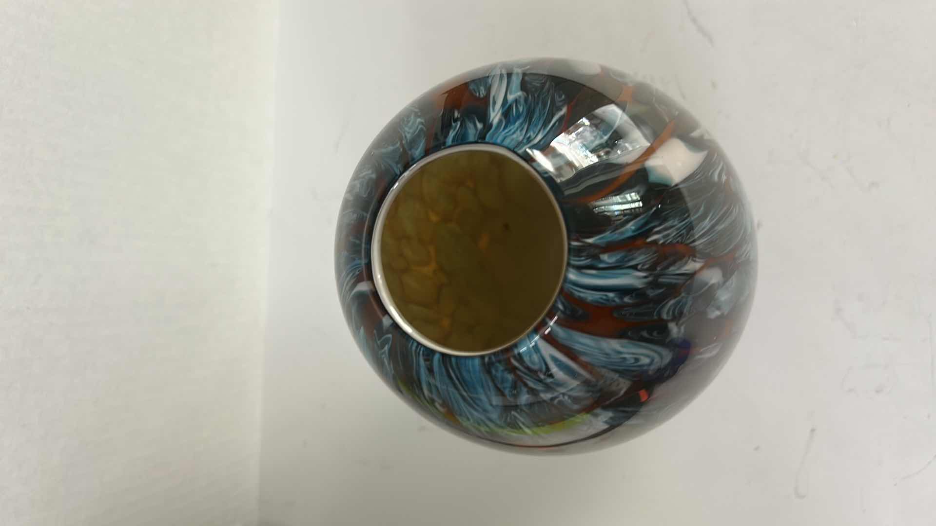 Photo 1 of HAND-BLOWN MURANO ART GLASS DECORATIVE VASE H10.5”