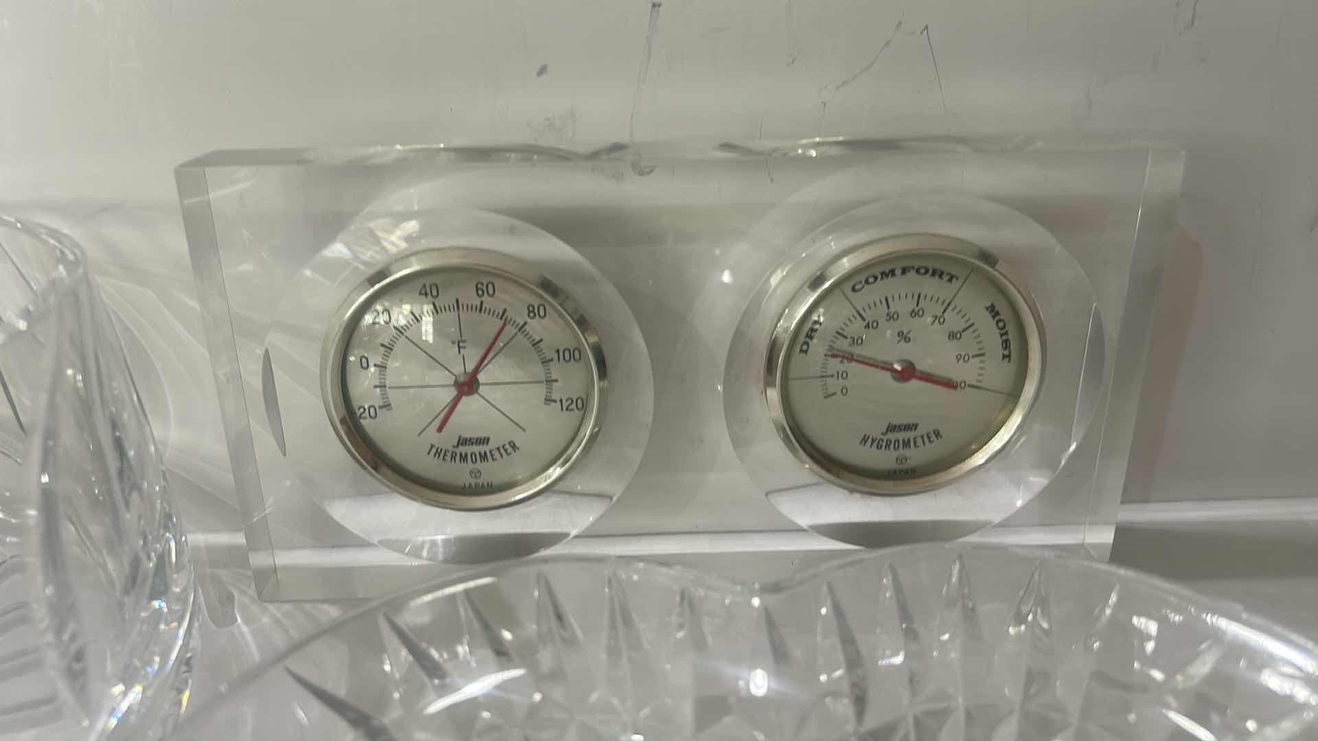Photo 1 of 2 PC VINTAGE CRYSTAL(BOWL 8” x H4”) & VINTAGE ANALOG WEATHER STATION