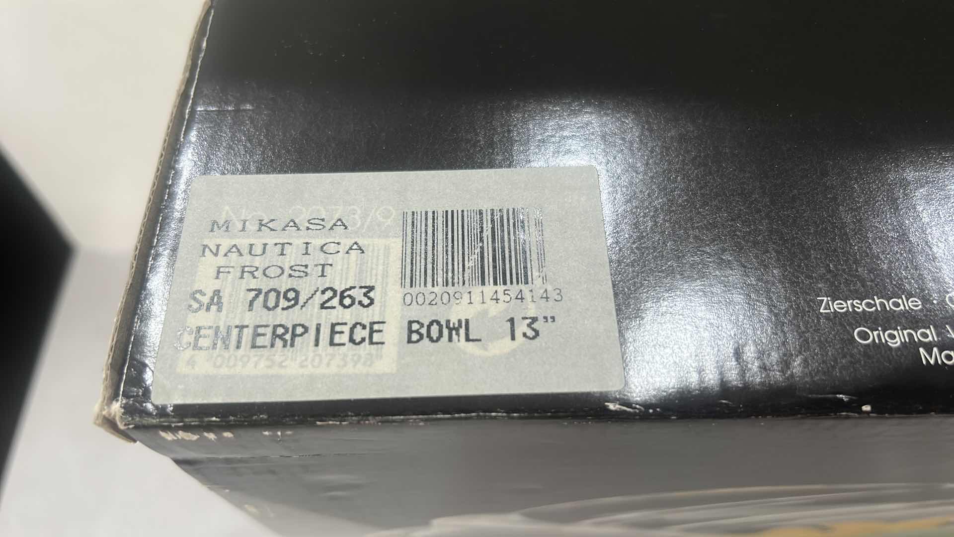 Photo 1 of MIKASA NAUTICA FROST CENTERPIECE BOWL 13”