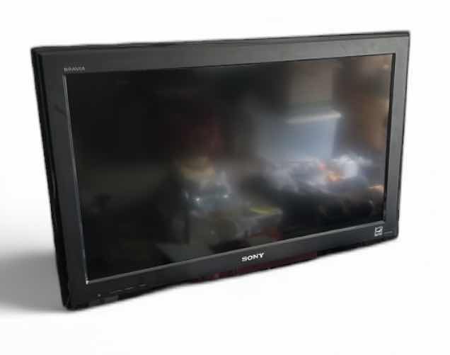 Photo 1 of 31” SONY LCD DIGITAL TV