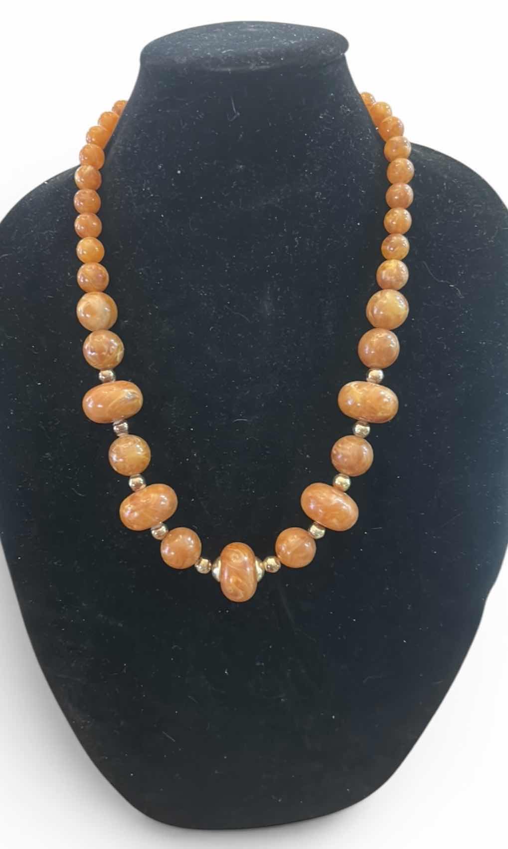 Photo 1 of VINTAGE 1920’S -1930’s BUTTERSCOTCH AMBER BEAD NECKLACE  84.48 grams