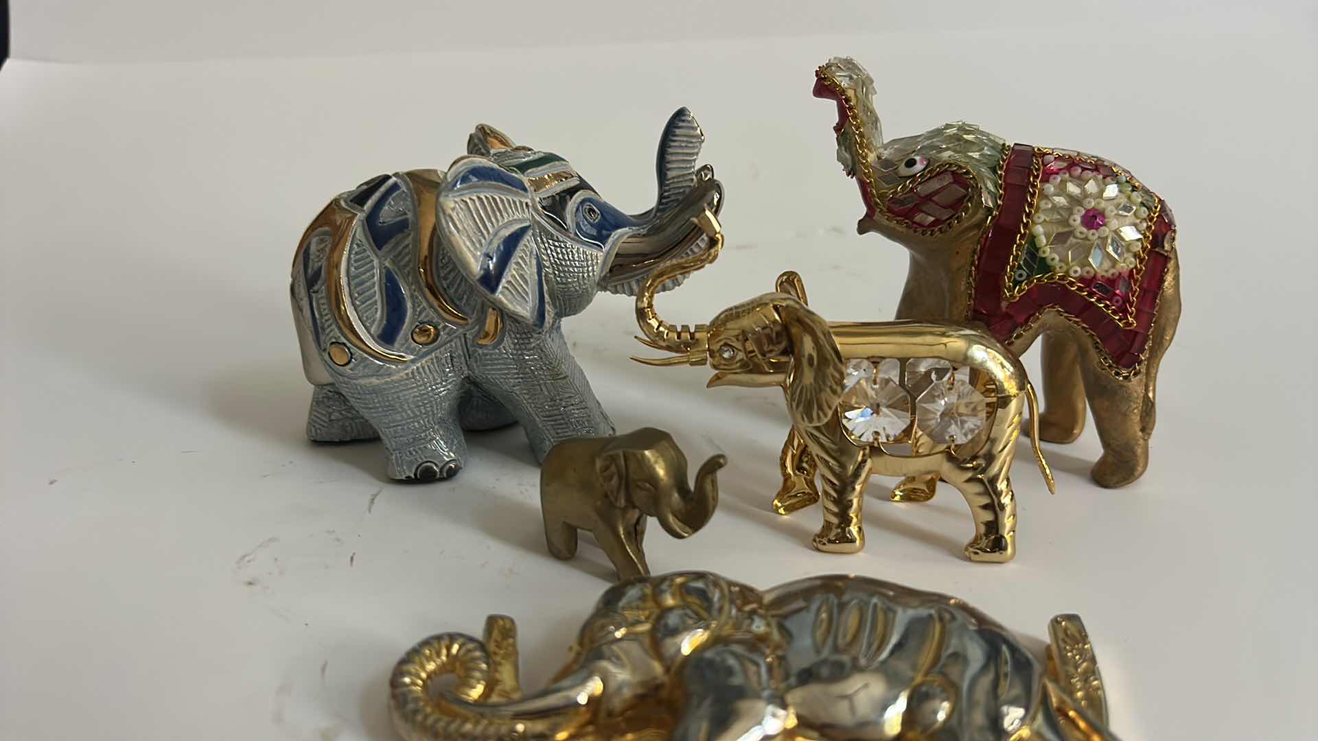 Photo 1 of FIVE SMALL ELEPHANTS, (TALLEST 3.5”)