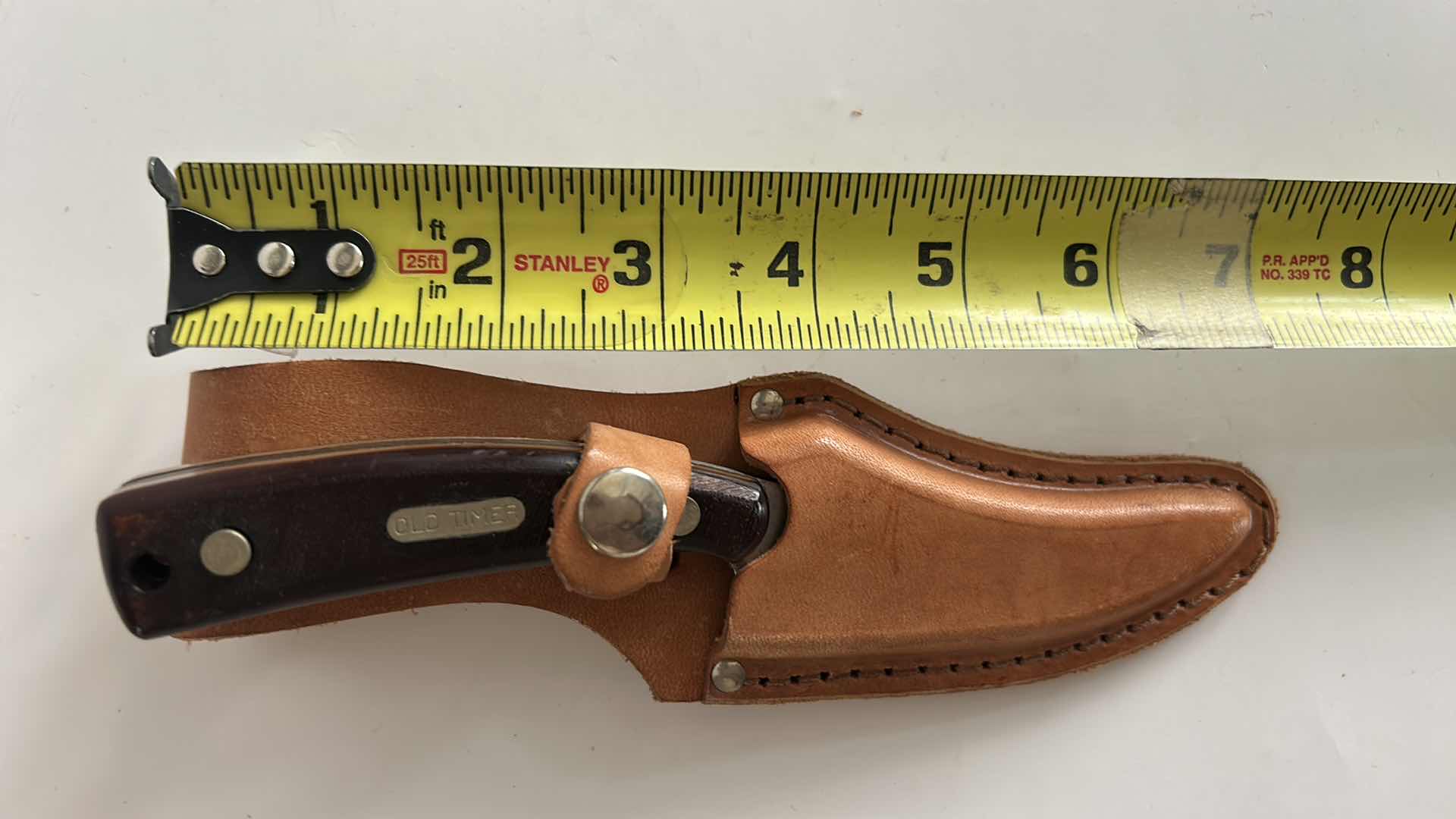 Photo 1 of VINTAGE SCHRADE OLD TIMER 152 SHARPFINDER, FIXED BLADE KNIFE, MANUFACTURED IN THE USA WITH LEATHER CASE $65