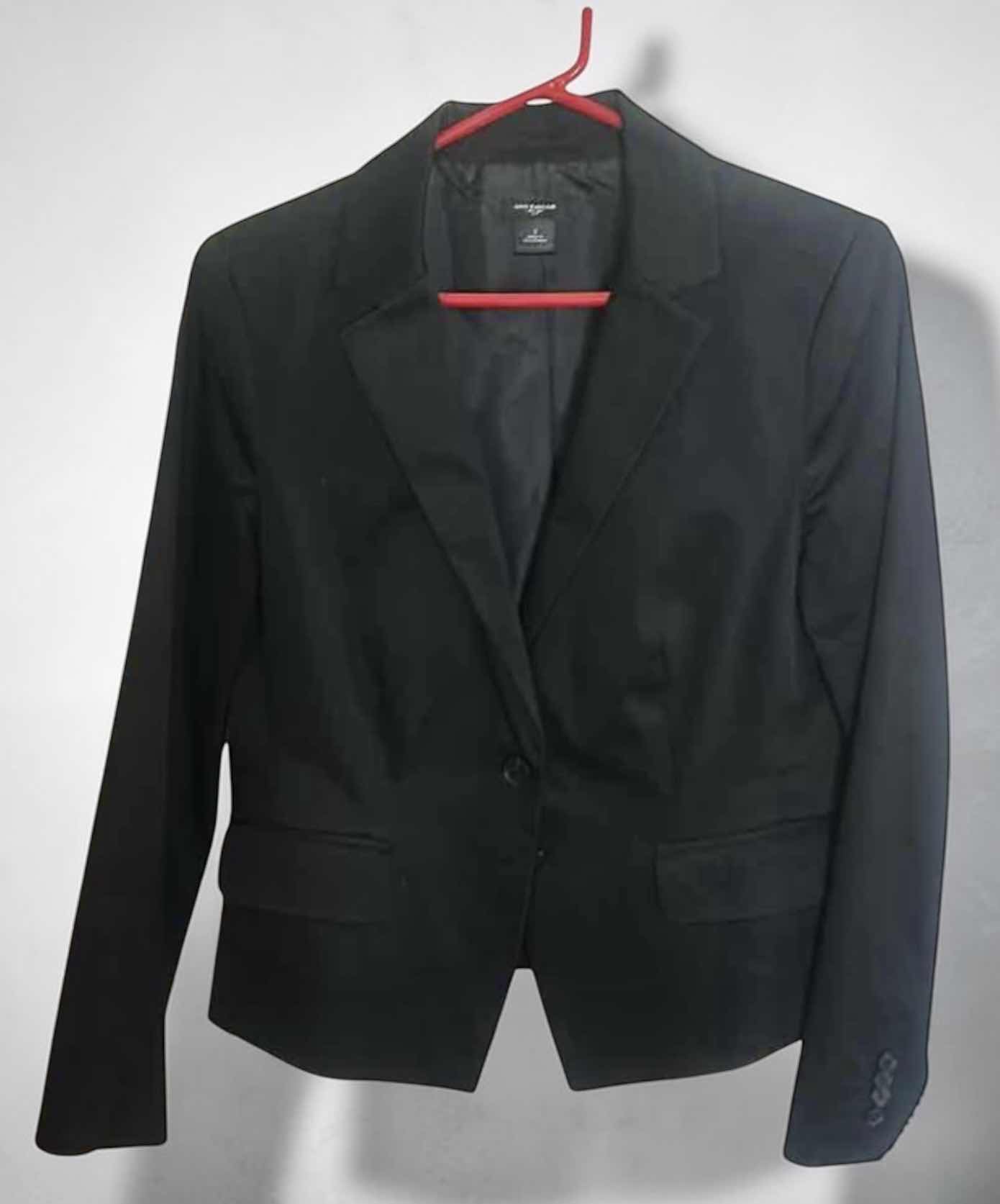 Photo 1 of ANN TAYLOR BLACK FITTED BUTTON BLAZER SIZE 8