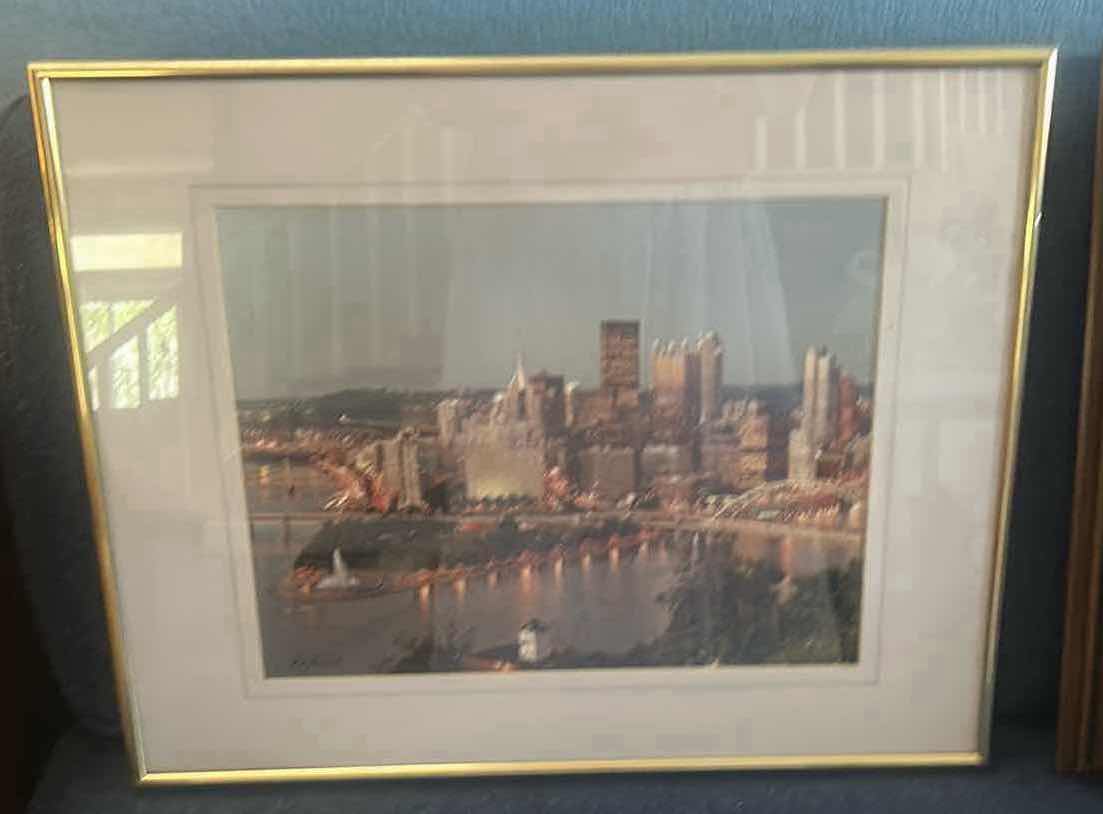 Photo 1 of FRAMED PRINT ARTWORK FEATURING THE PITTSBURGH SKYLINE  CITYSCAPE 20 1/4“ x H16 1/4“