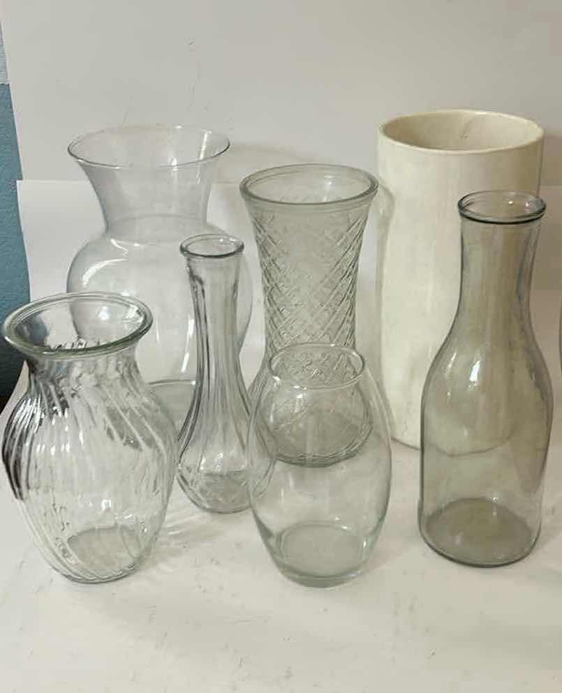 Photo 1 of VASE ASSORTMENT