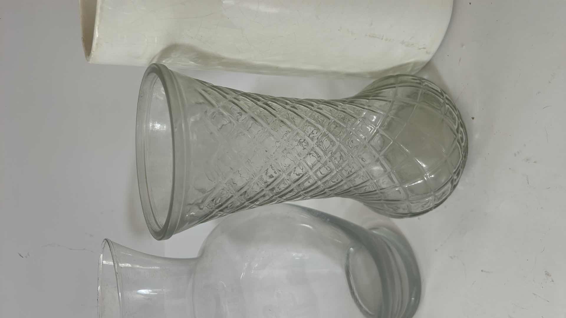 Photo 1 of VASE ASSORTMENT