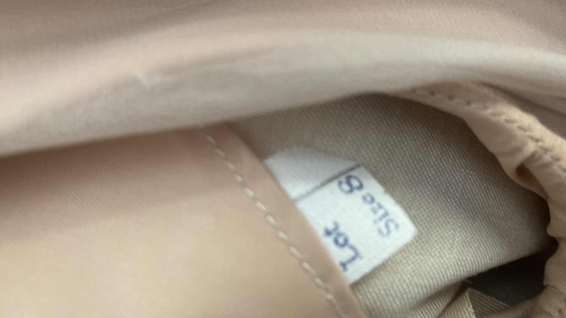 Photo 1 of 3-WOMEN’S DRESSES SIZES 4, 6 & 8