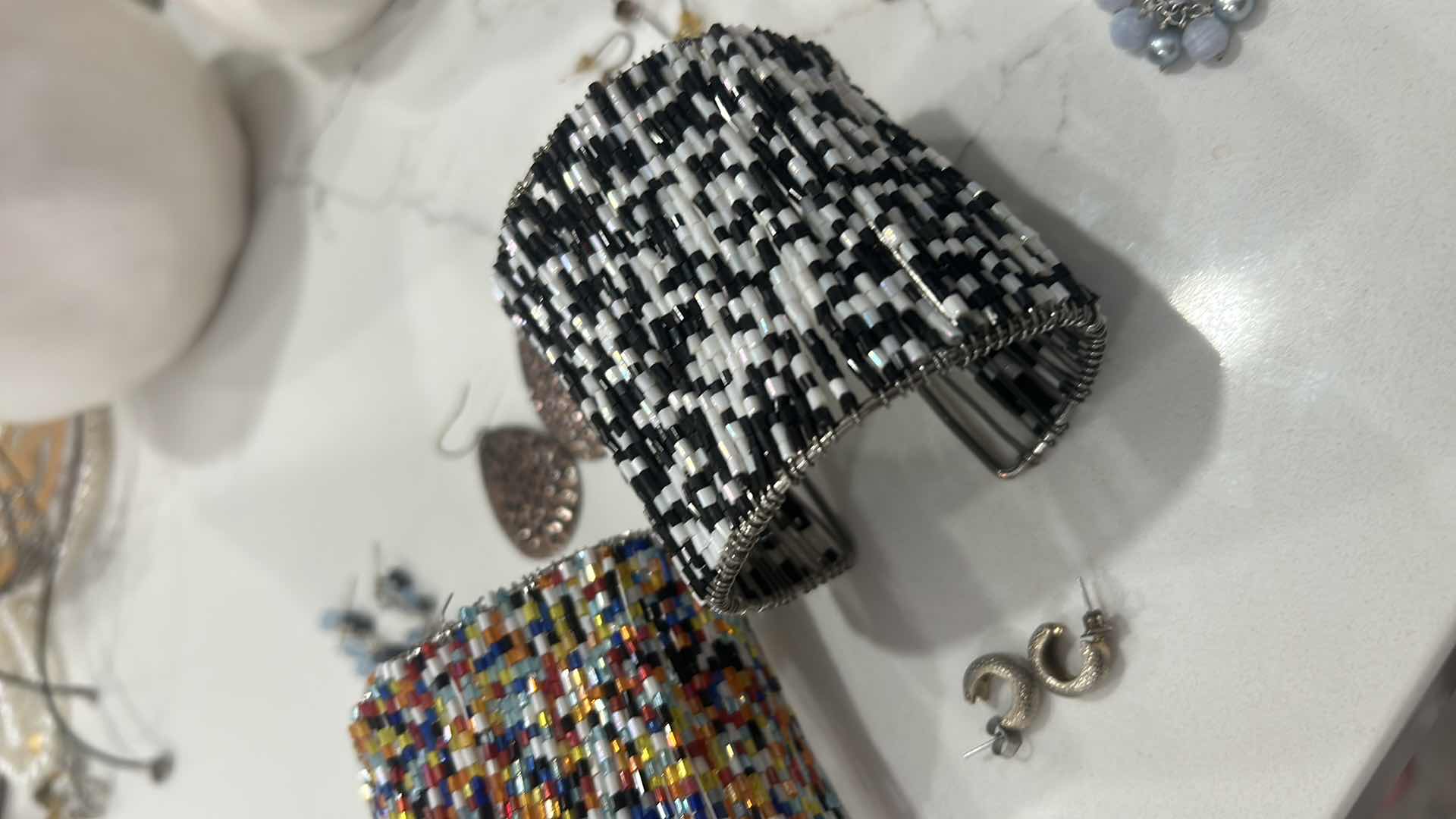 Photo 1 of BRACELETS AND EARRINGS