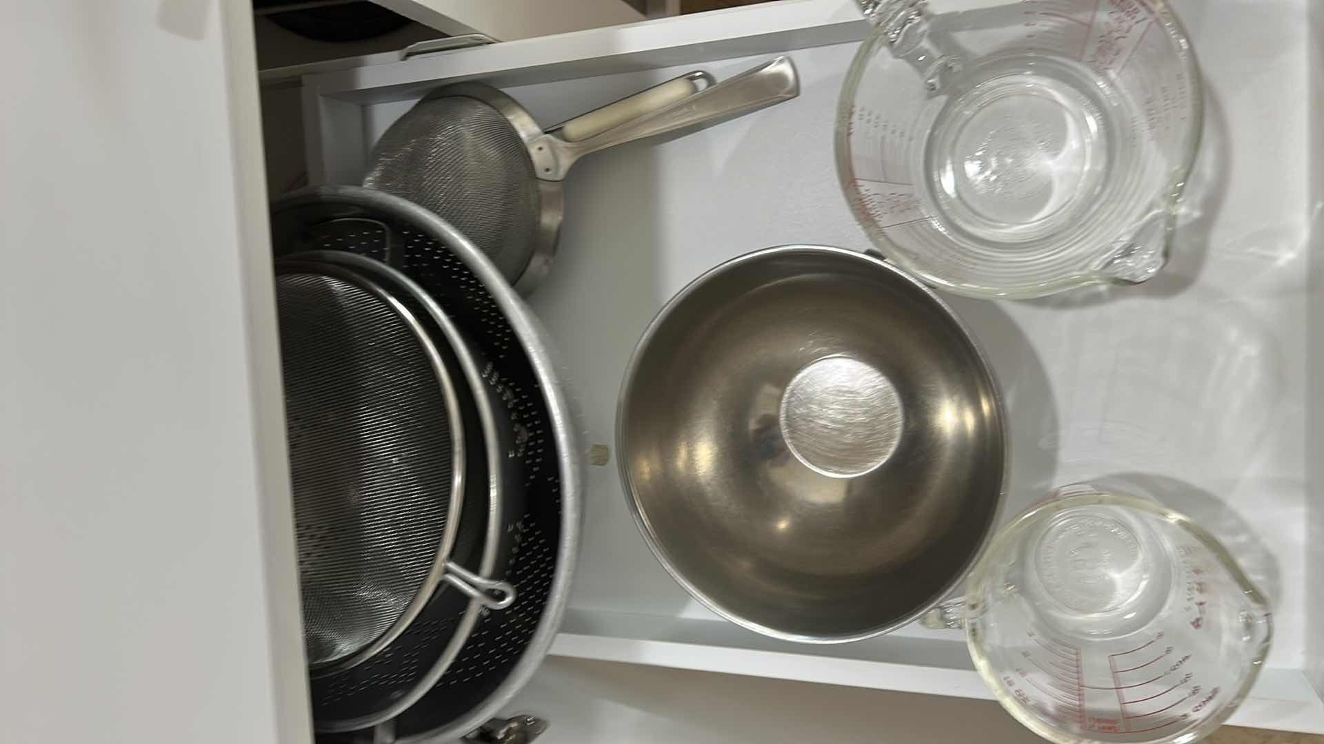 Photo 1 of CONTENTS OF CABINET BAKEWARE