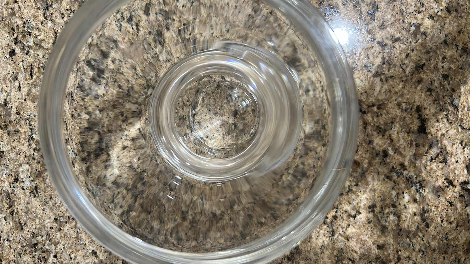 Photo 1 of BACCARAT CRYSTAL VASE H 8"