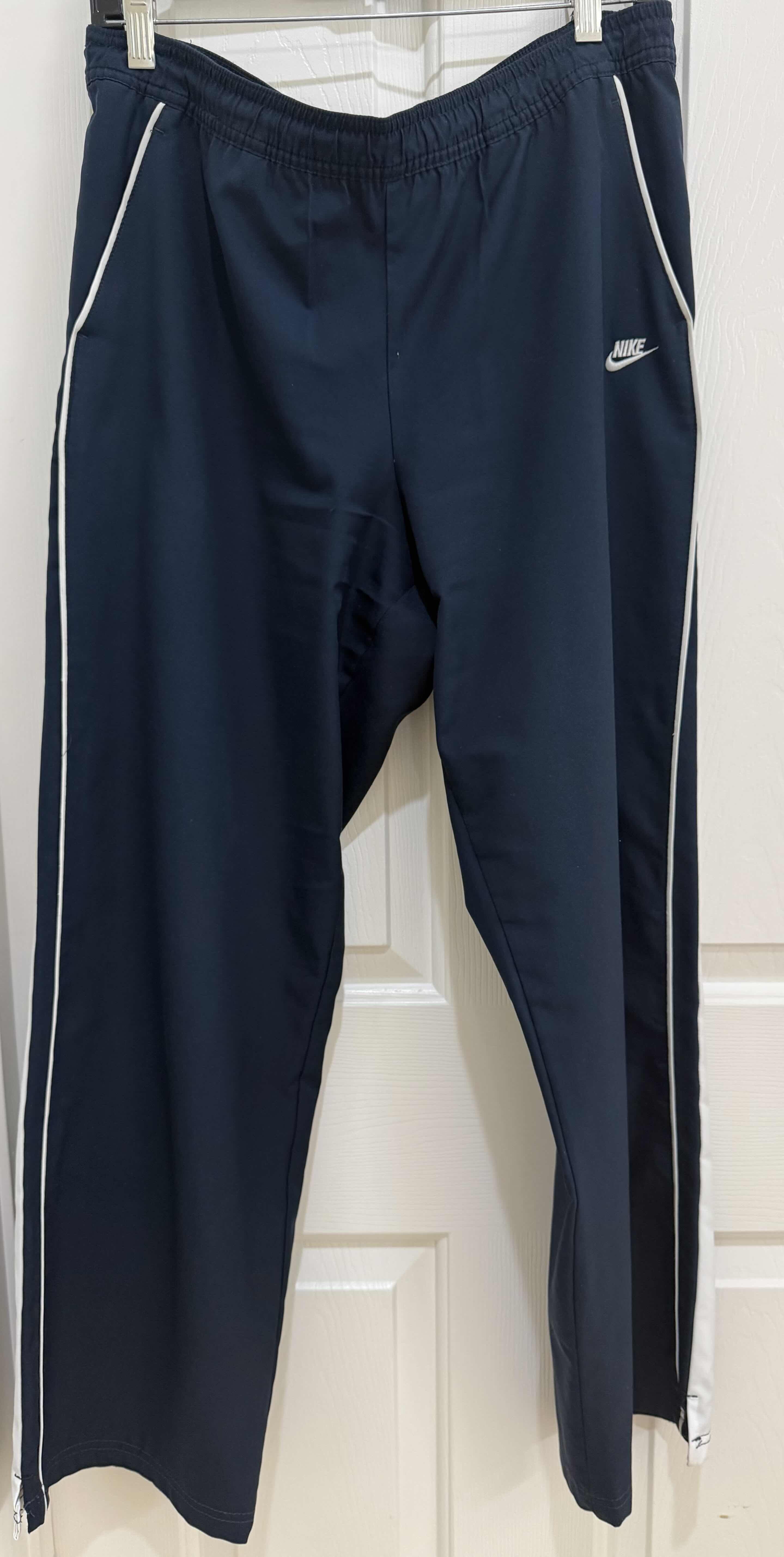Photo 1 of NIKE TRACKSUIT NAVY BLUE W WHITE STRIPES (SIZE M)
