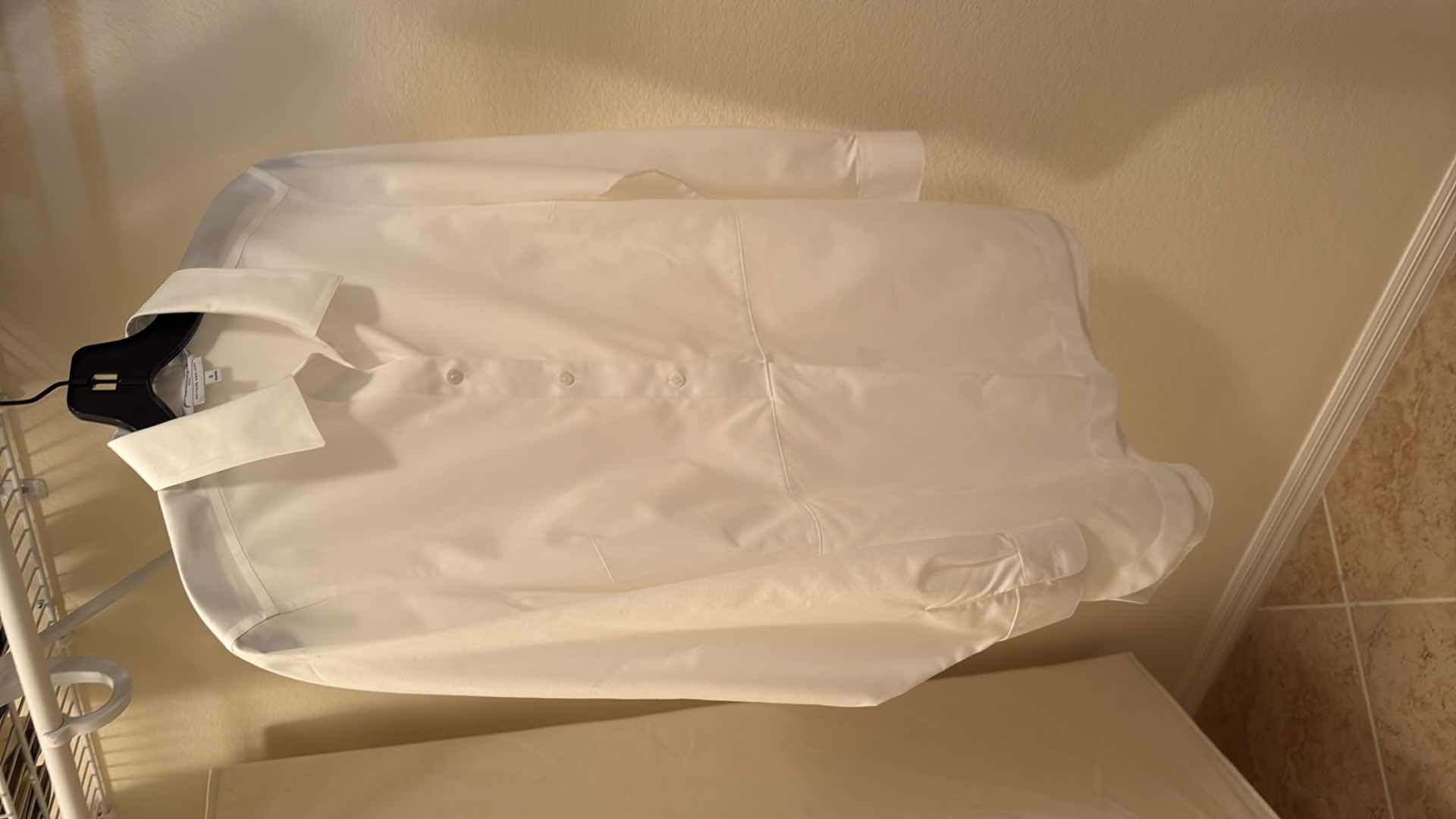 Photo 1 of FOXCROFT NYC WHITE TUXEDO STYLE BLOUSE (6)