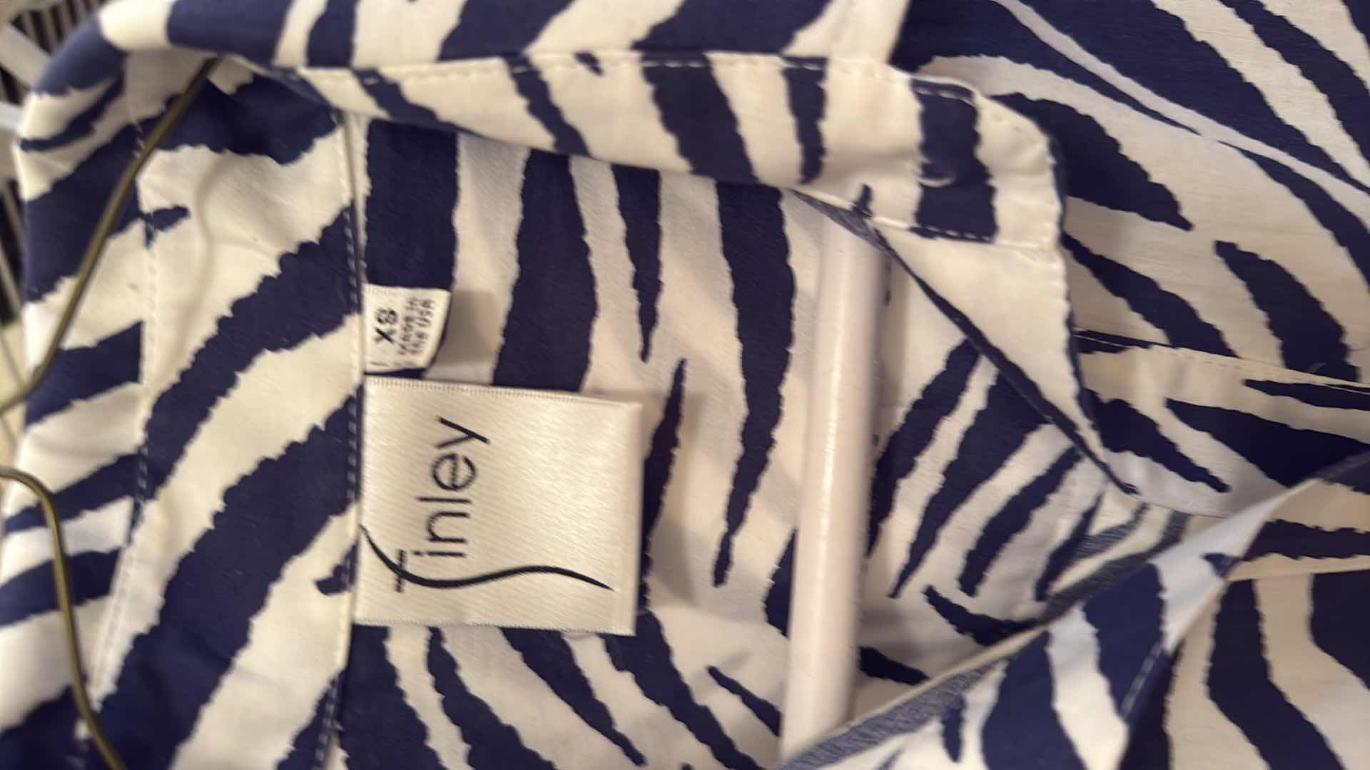 Photo 1 of 3-NAME BRAND COLLARED BUTTON UP BLOUSES (XS,S) - J JILL, GARNET HILL, TINLEY