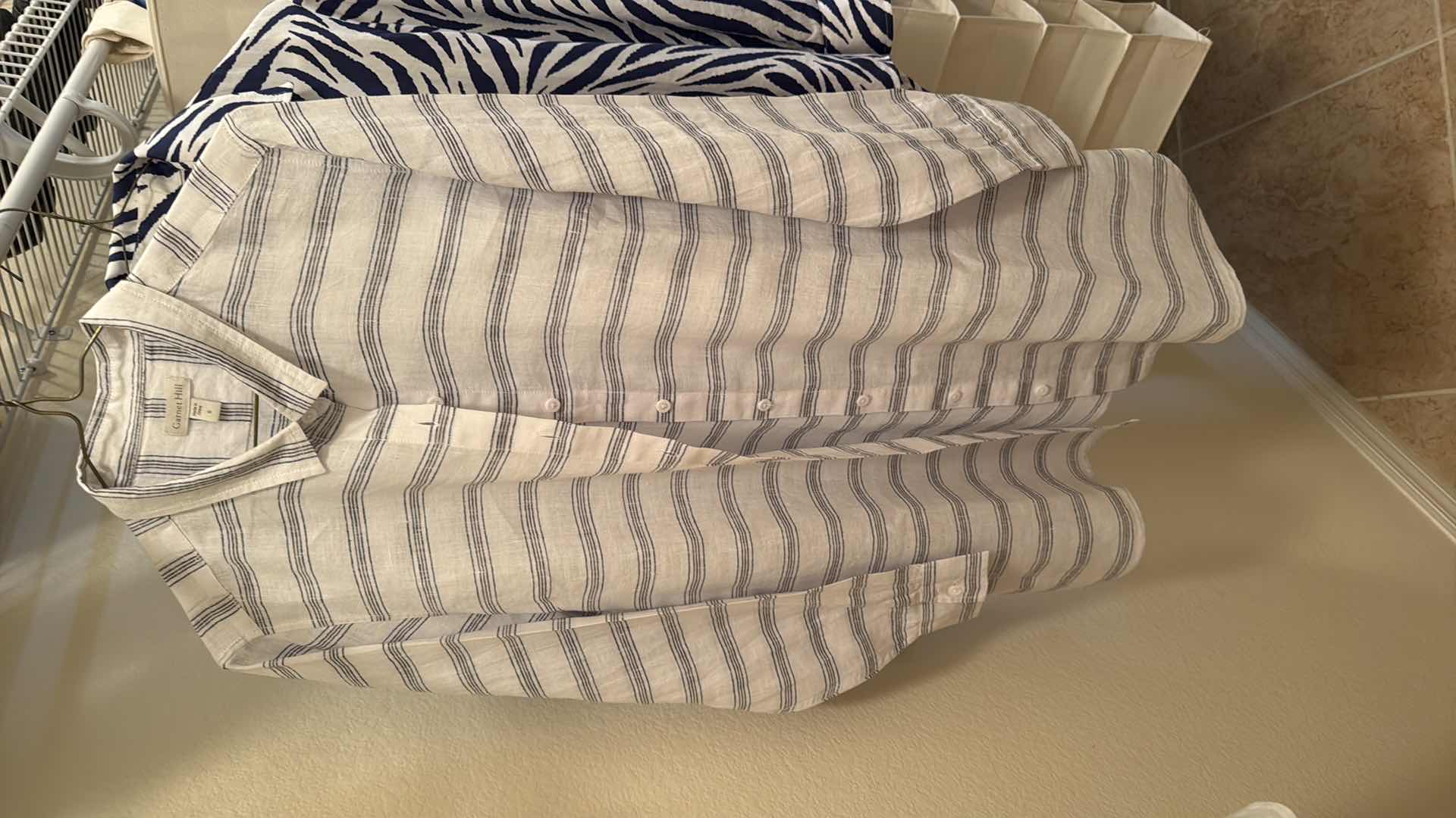 Photo 1 of 3-NAME BRAND COLLARED BUTTON UP BLOUSES (XS,S) - J JILL, GARNET HILL, TINLEY