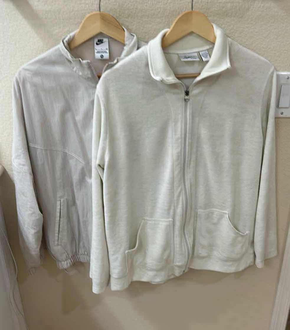 Photo 1 of 2- FULL ZIPPED NIKE & CHICO SWEATSHIRT (SIZE 2,P)