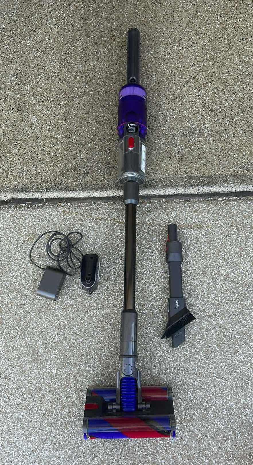 Photo 1 of DYSON OMNI GLIDE CORDLESS VACUUM CLEANER