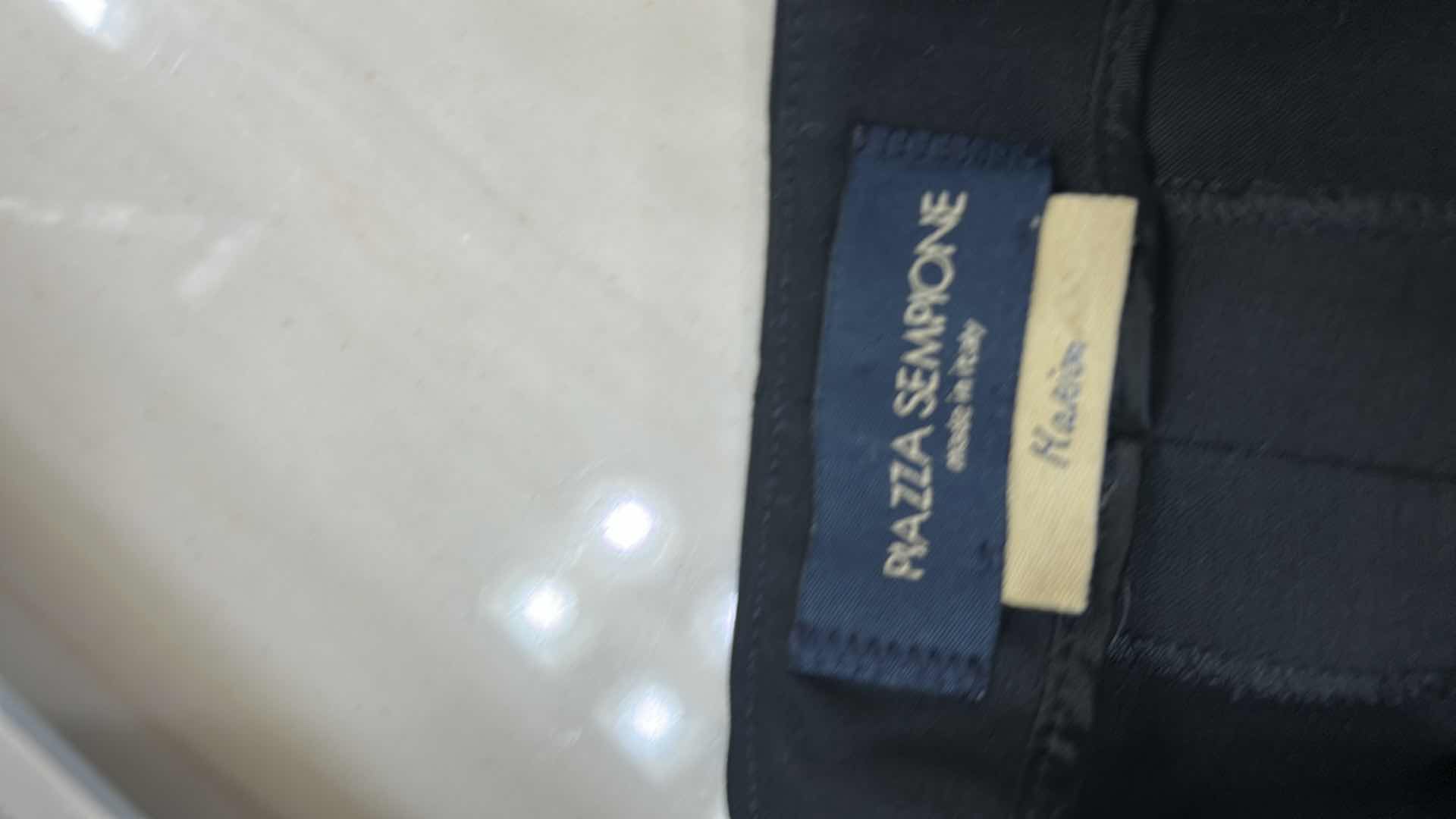 Photo 1 of PIAZZA SEMPIONE BLACK CAPRIS SIZE 46