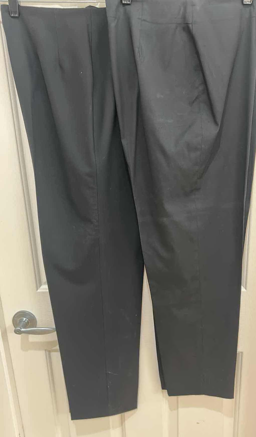 Photo 1 of PIAZZA SEMPIONE BLACK CAPRIS SIZE 46