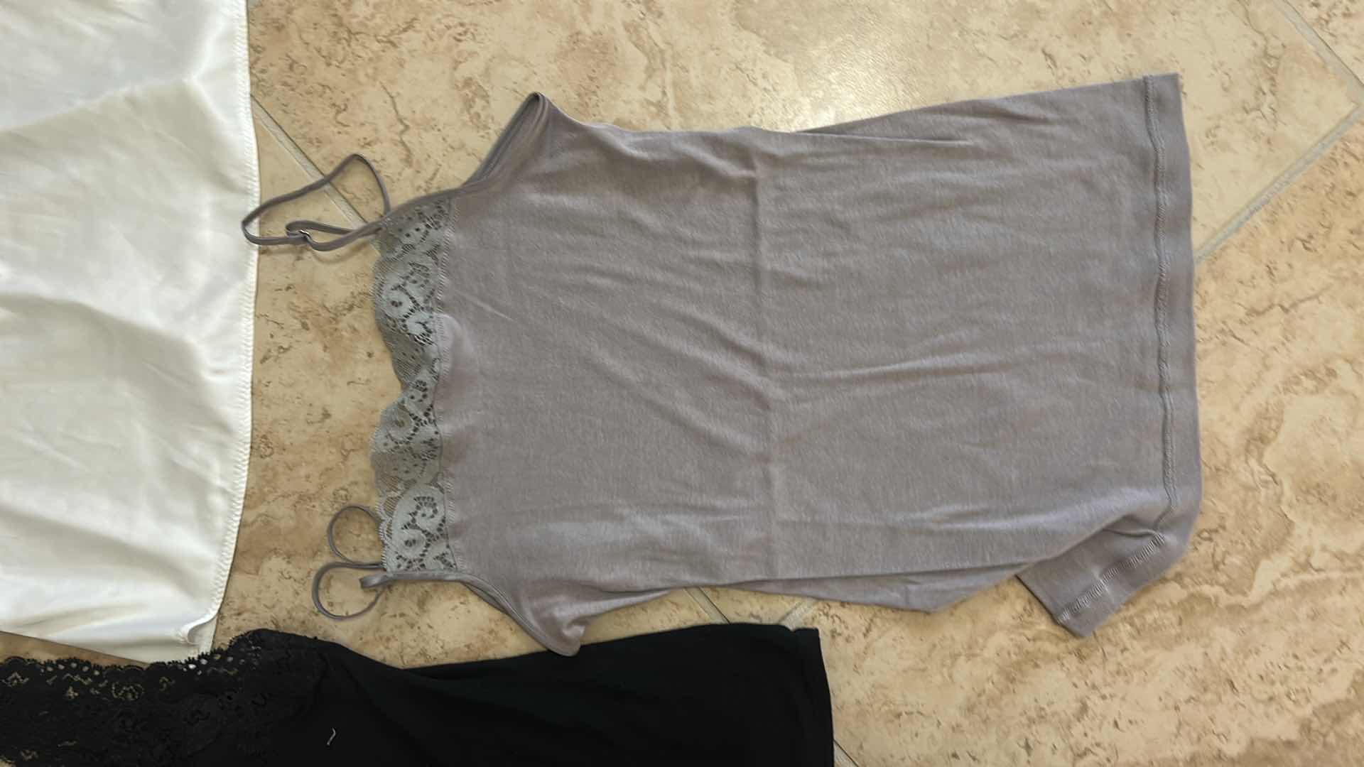Photo 1 of 5 CAMISOLES AND UNDER GARMENTS SIZE S/M