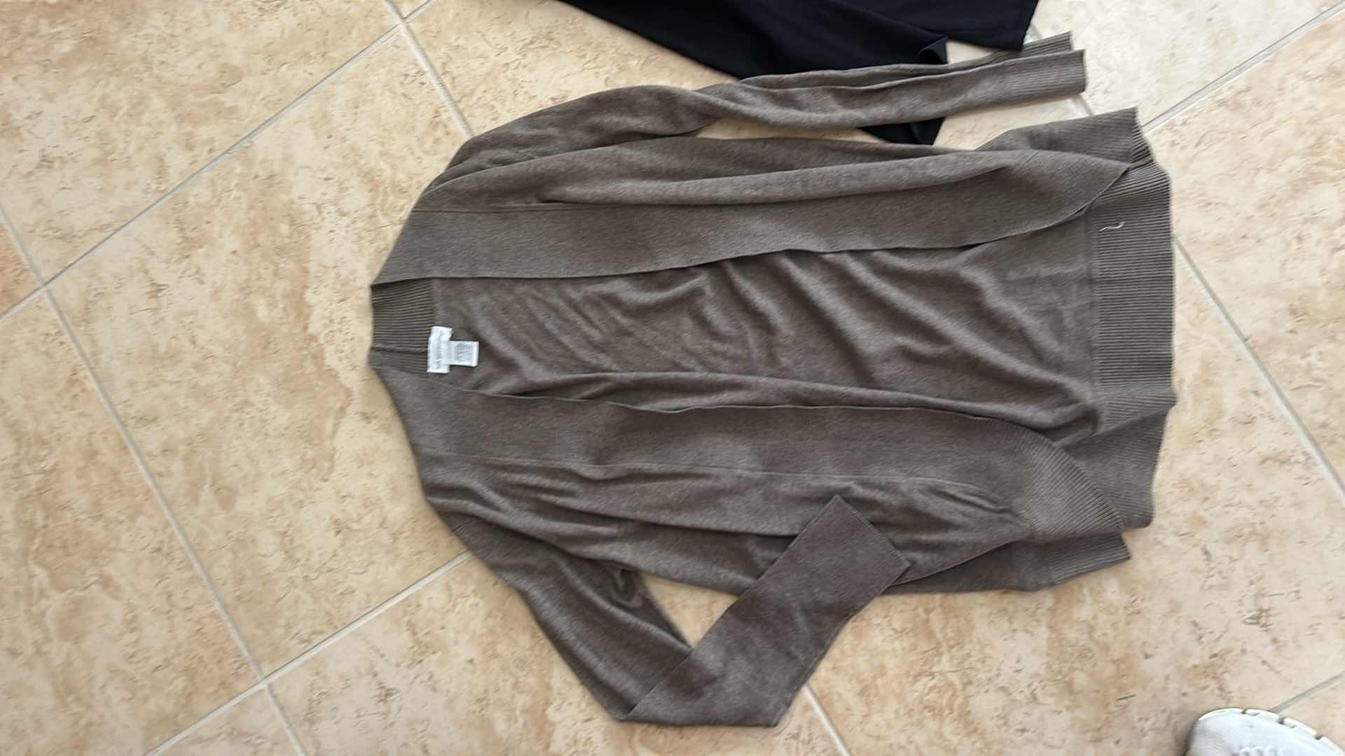 Photo 1 of CARDIGANS, SLEEVELESS TOP SIZE S/M