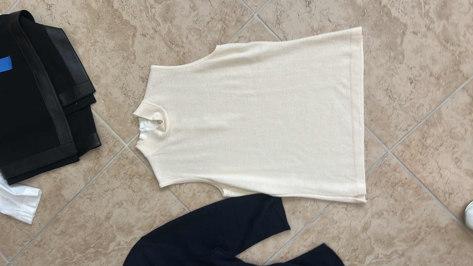 Photo 1 of CARDIGANS, SLEEVELESS TOP SIZE S/M