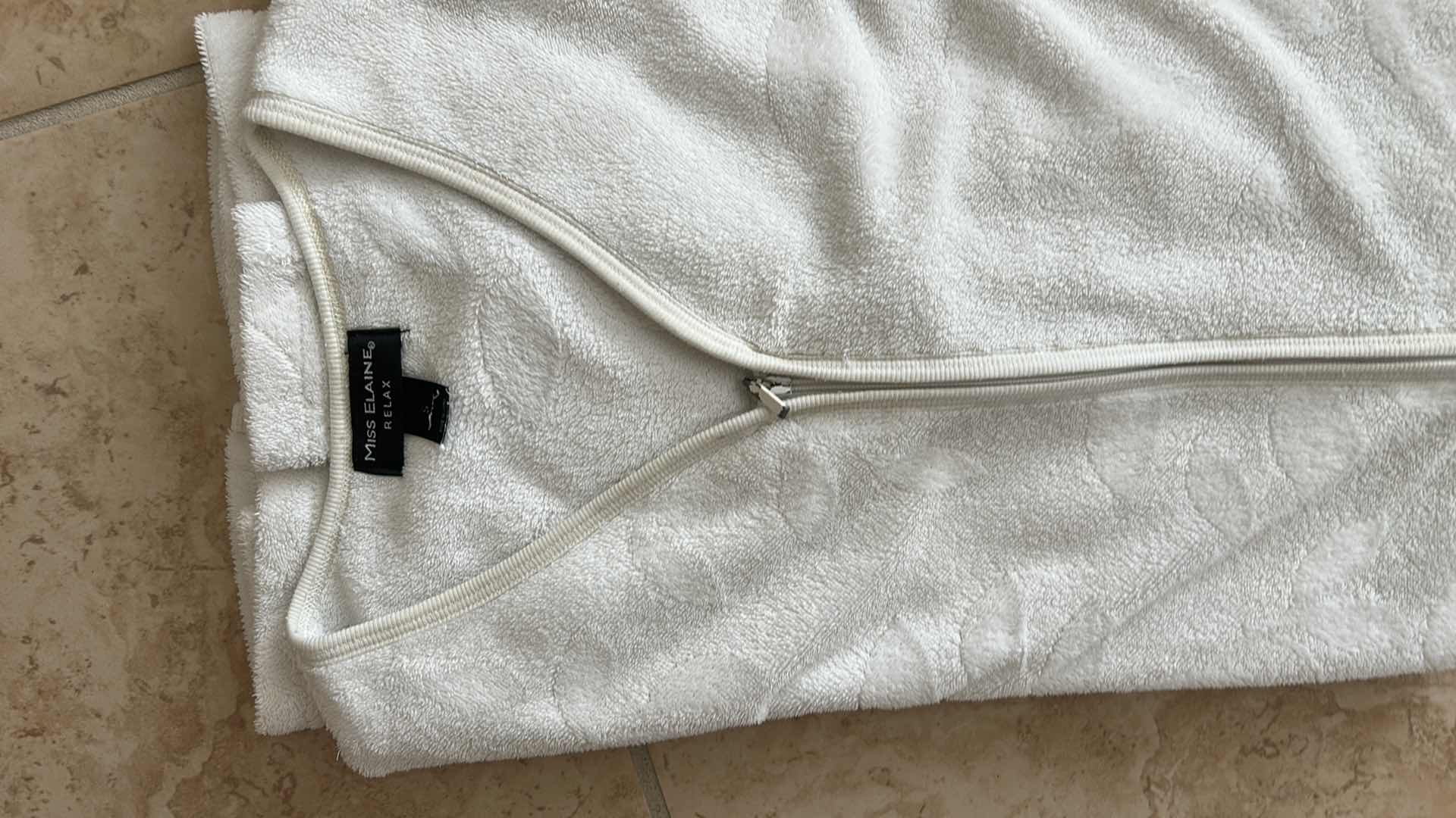 Photo 1 of 4 ZIPPER ROBES,  MISS ELAINE & VERMONT COUNTRY STORE