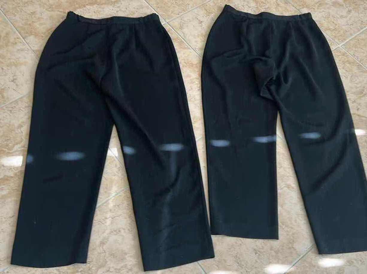 Photo 1 of 2 BLACK VOTRENOM WIDE LEG TROUSERS SIZE 10