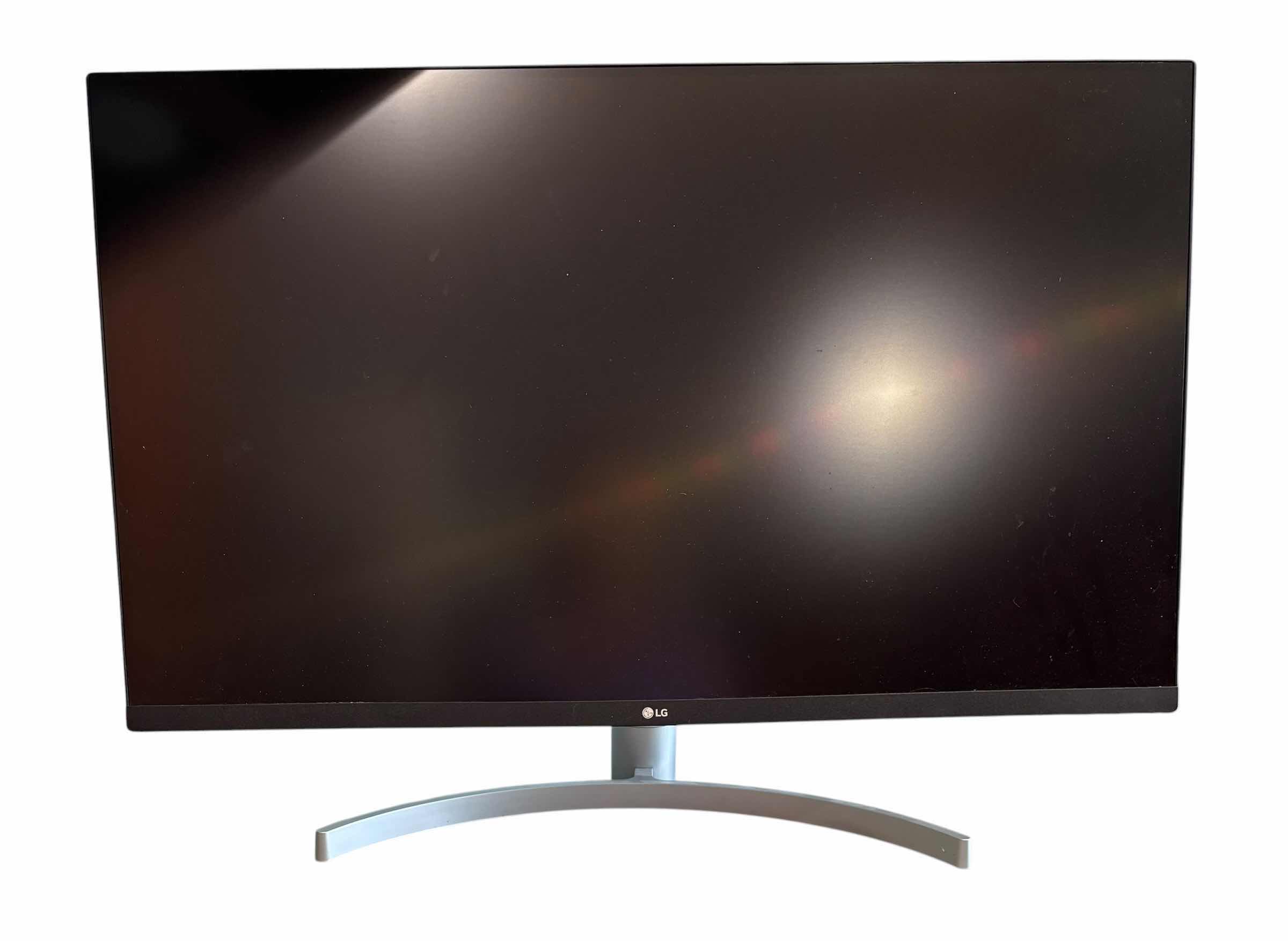 Photo 1 of LG 32” 32UN550-W MONITOR (NO POWER CORD) $135