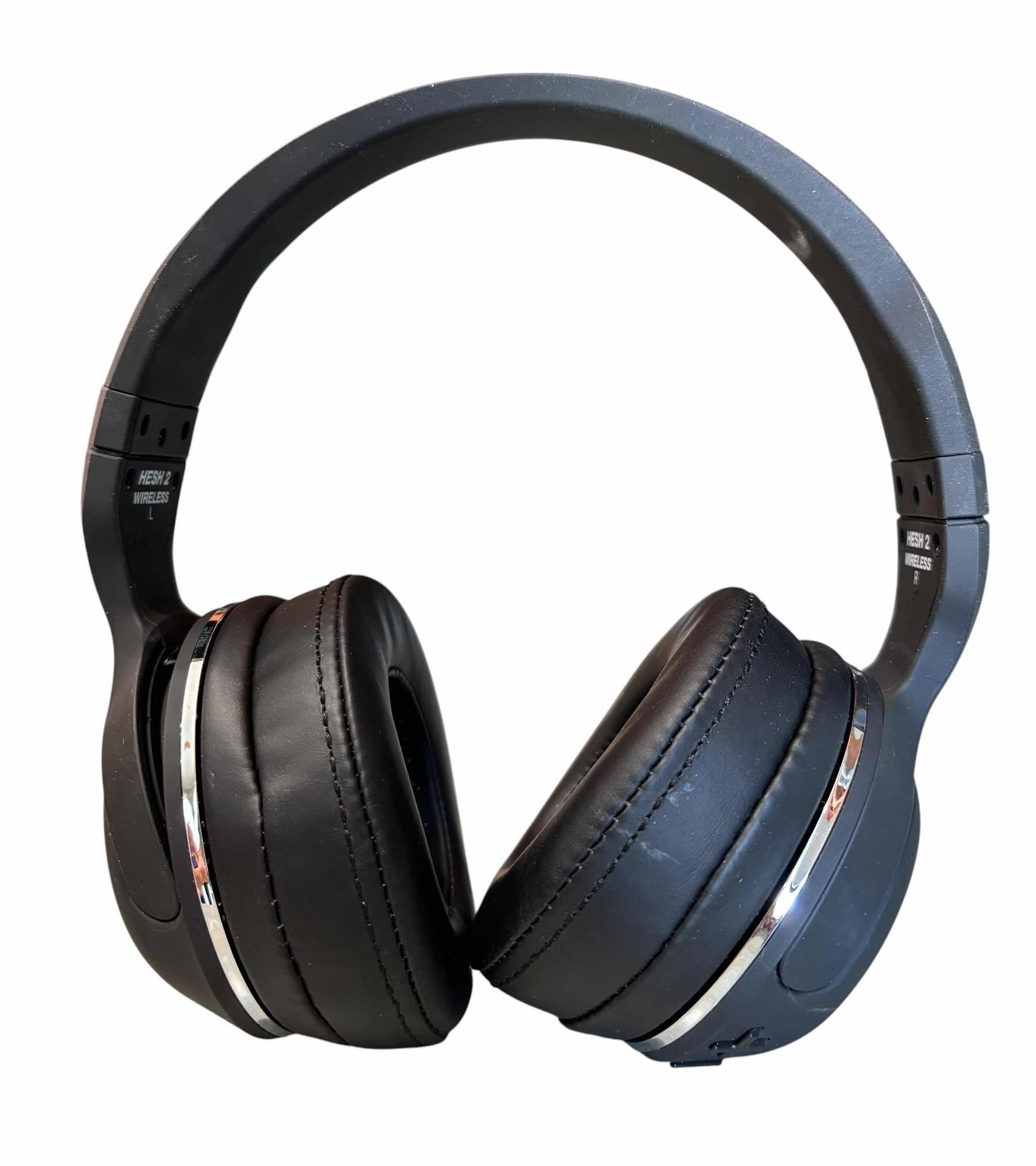 Photo 1 of SKULLCANDY HESH 2 BLUETOOTH WIRELESS HEADPHONES (NO POWER CORD) $200