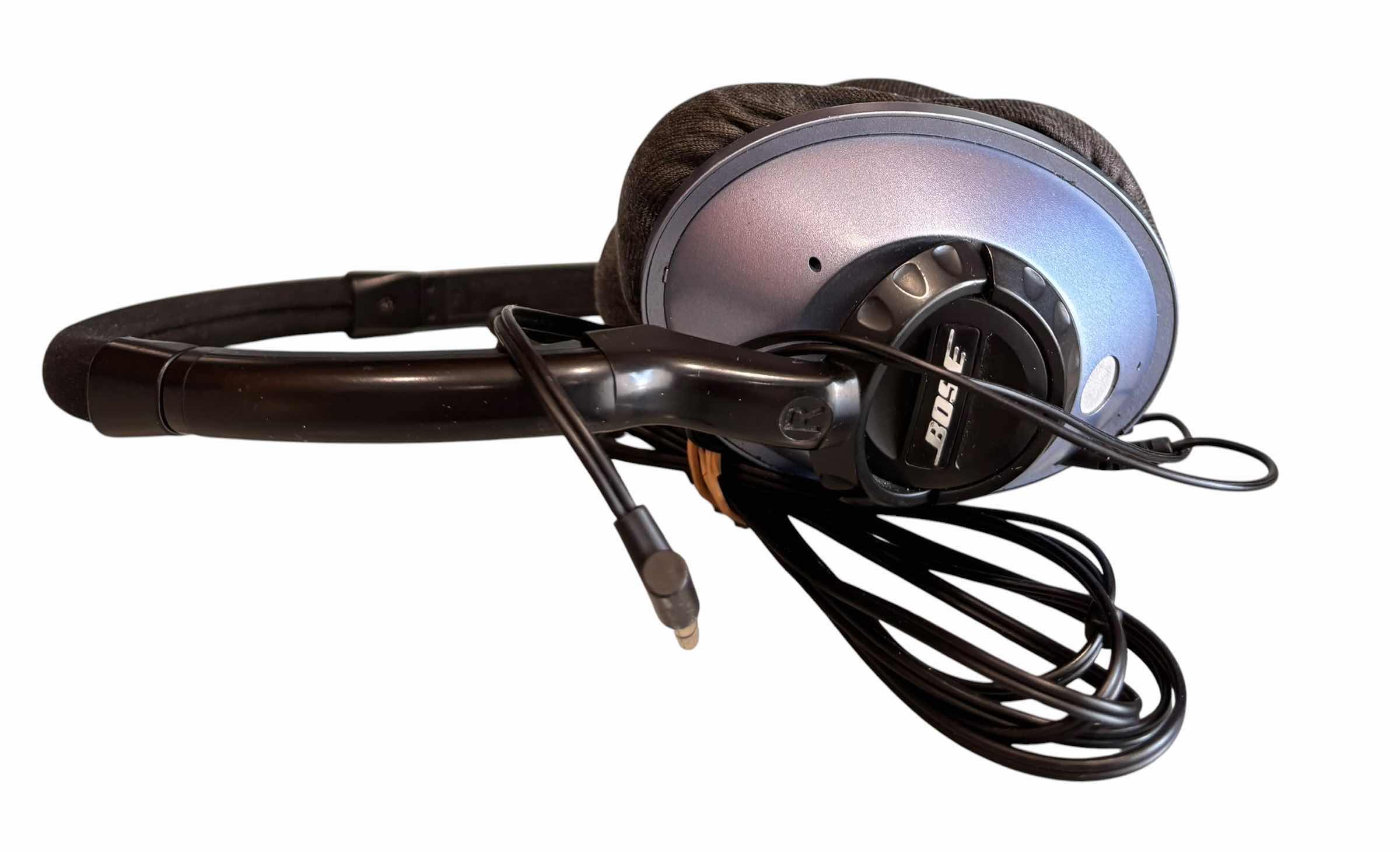 Photo 1 of BOSE TRIPORT AROUND EAR HEADPHONES MODEL TP-1A $125