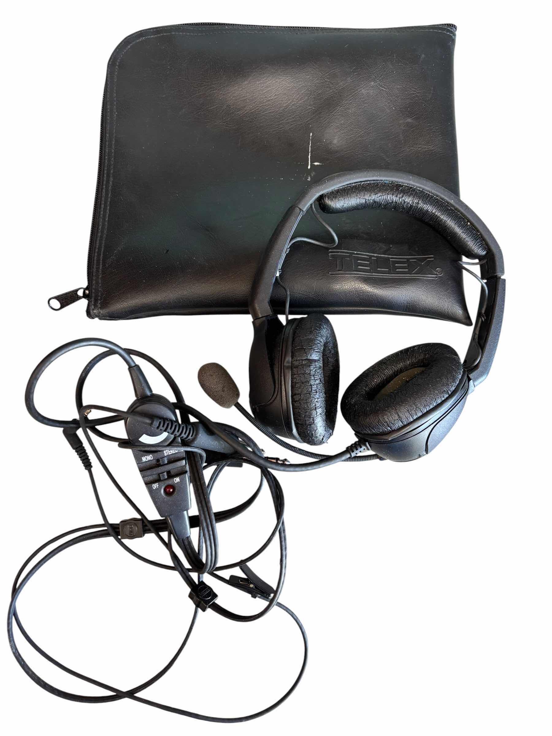 Photo 1 of TELEX AIR 3000 AVIATION PILOT HEADSET WITH CARRYING CASE $80