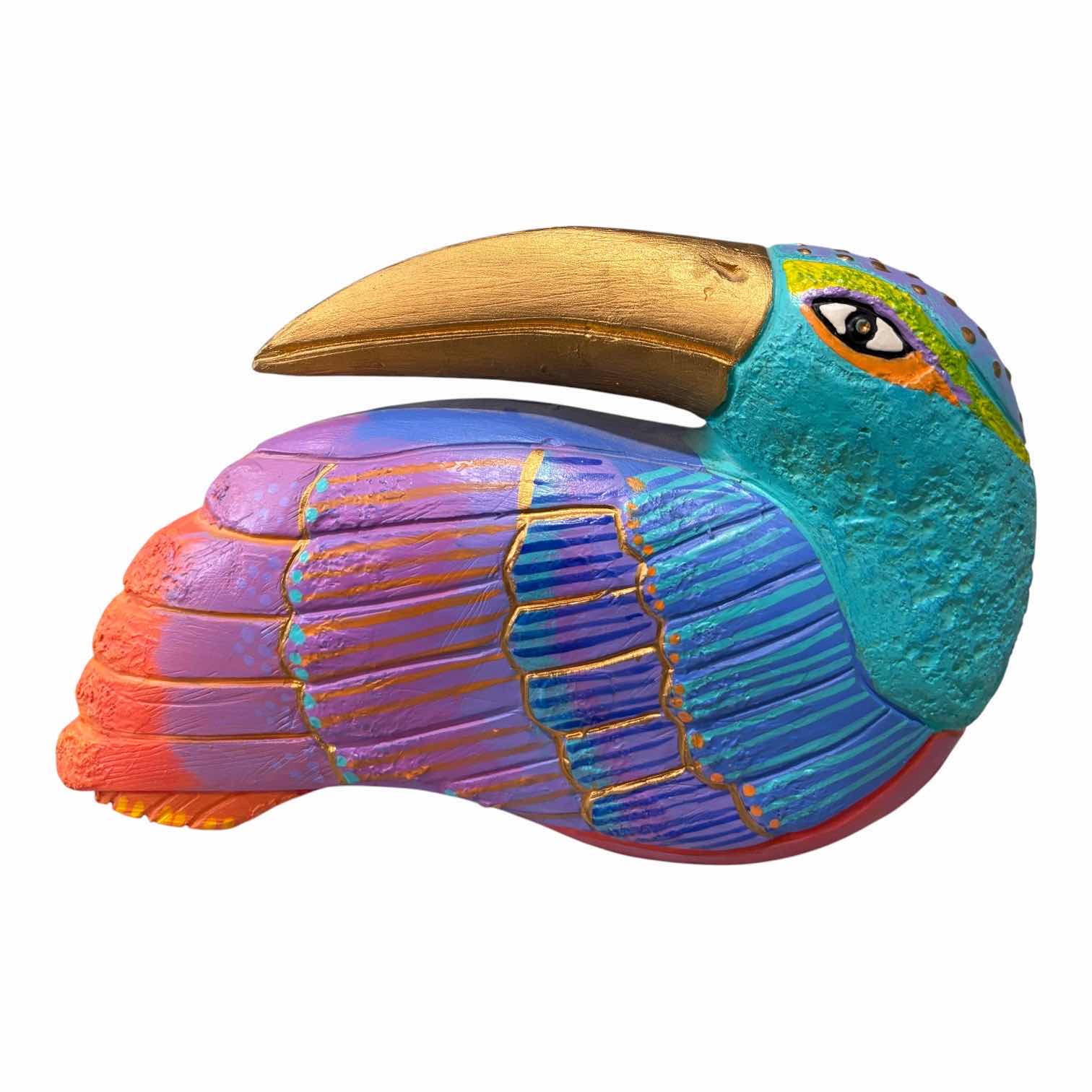 Photo 1 of LAUREL BURCH MYTHICAL MENAGERIE TOUCAN SCULPTURE H4” & HEART IN FRAME 5” X 5” $60