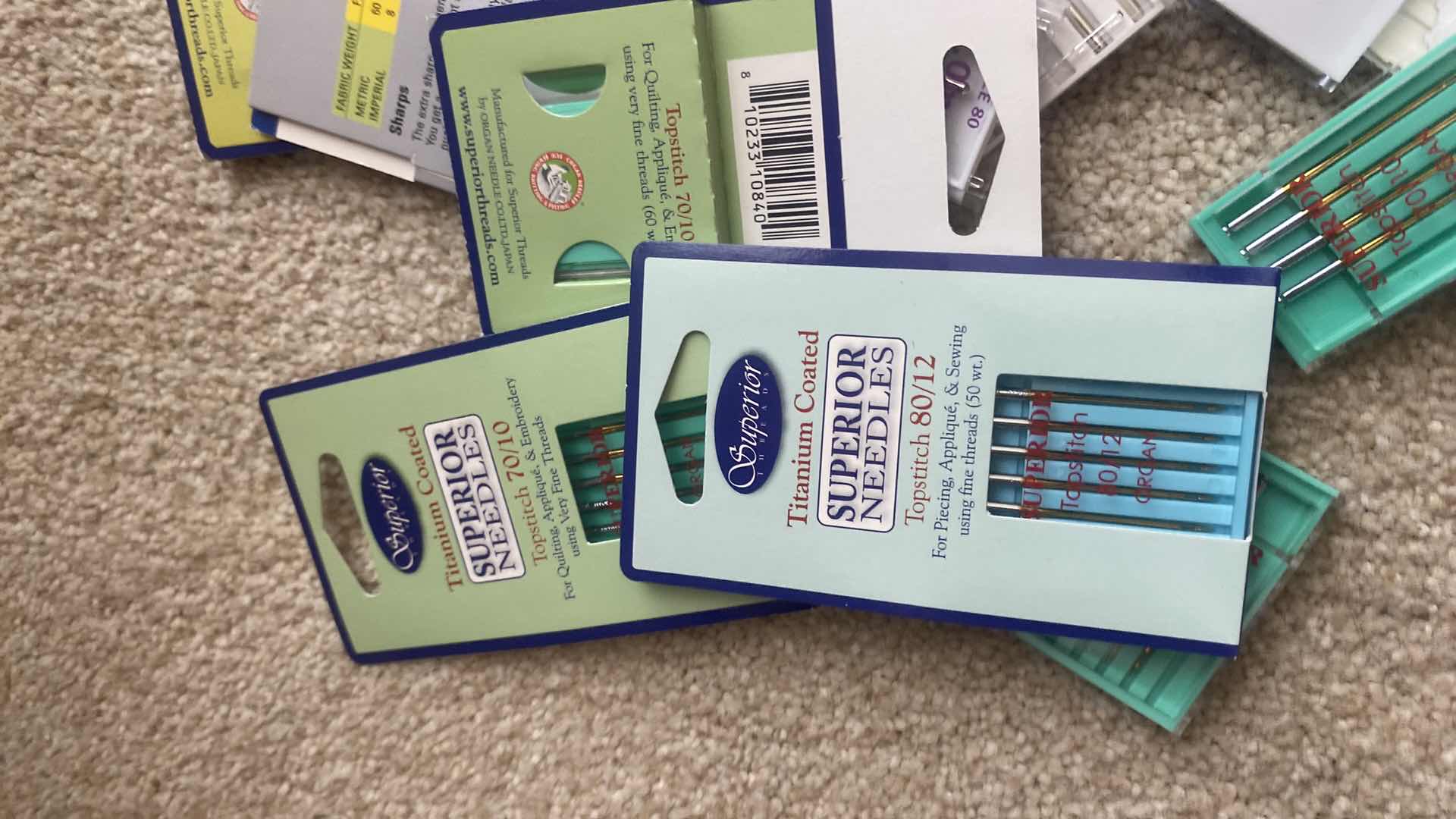 Photo 1 of SEWING MACHINE CRAFTING NEEDLES
