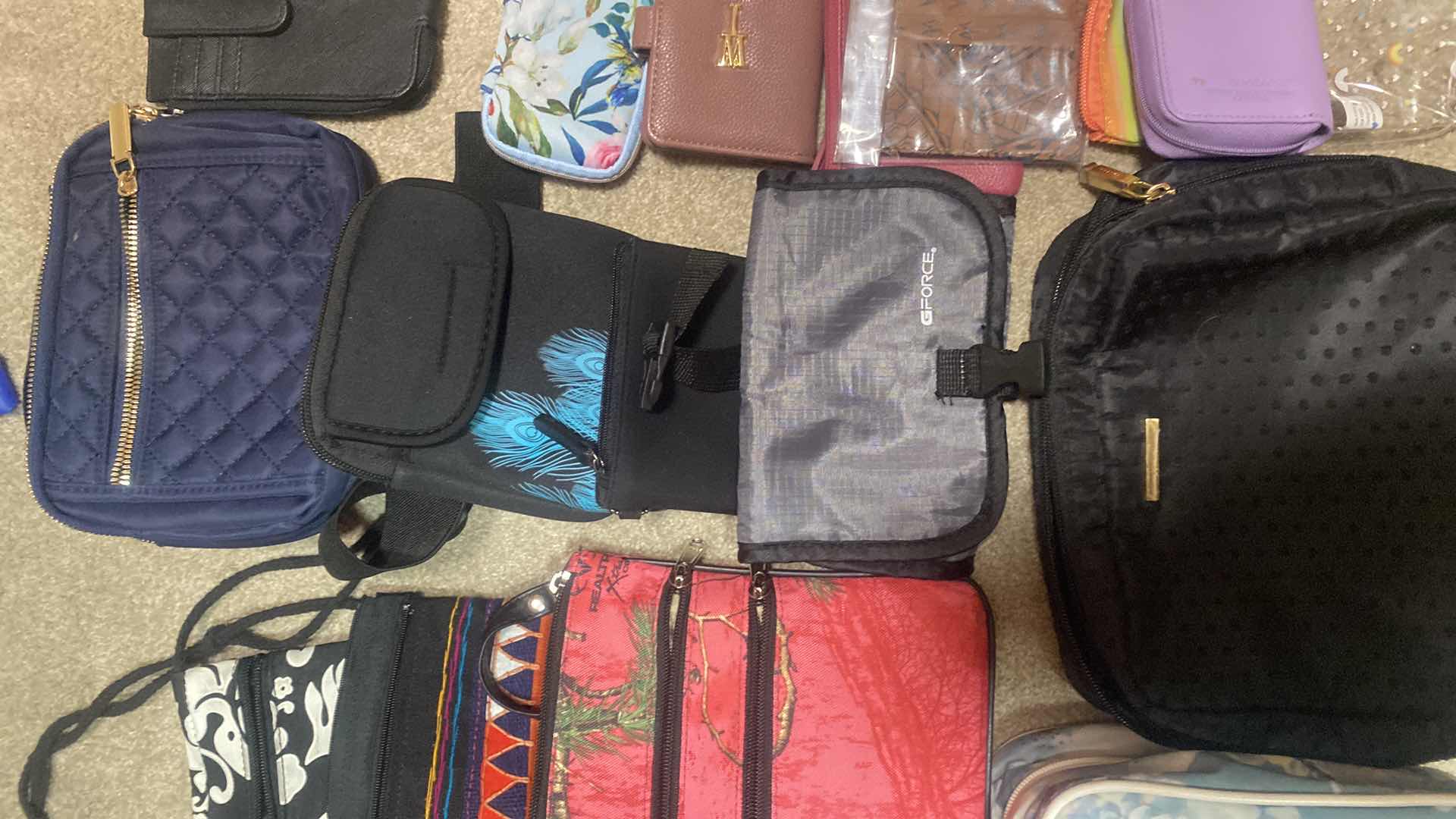 Photo 1 of SMALL BAGS AND WALLETS