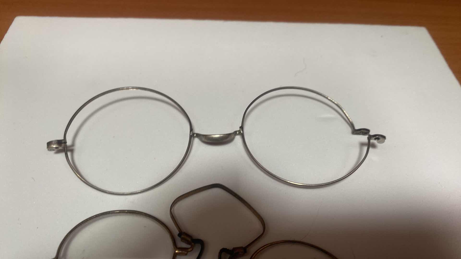 Photo 1 of ANTIQUE PINCE-NEX GLASSES (5)