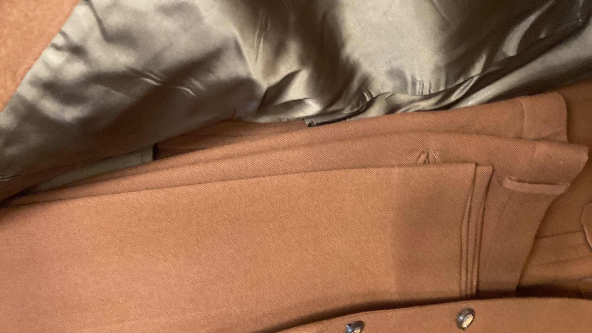 Photo 1 of MEN’S SUITS ESTIMATED SIZE 42 LONG (2)