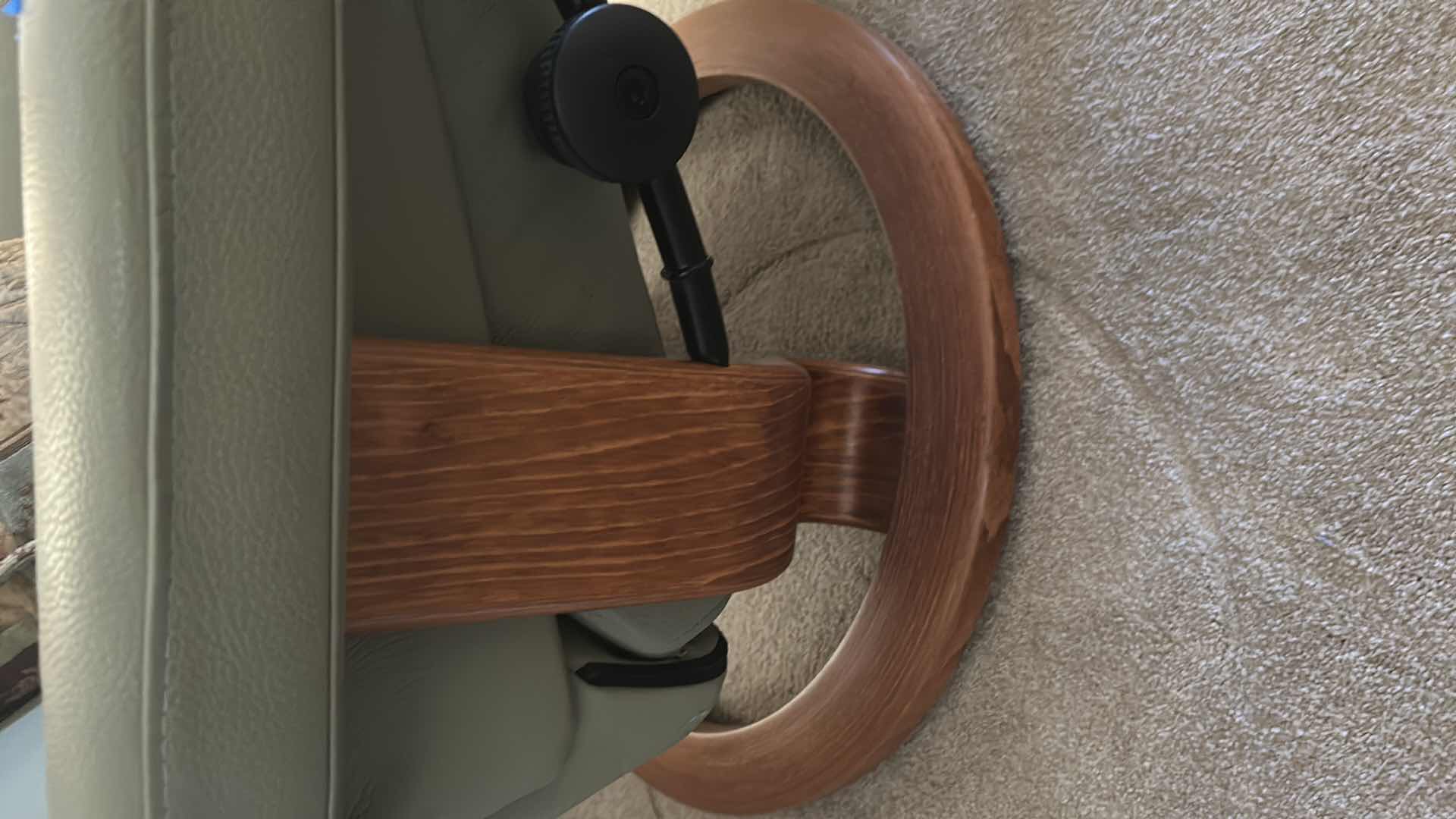 View 5 of EKORNES STRESSLESS MAYFAIR RECLINER CHAIR & OTTOMAN GREEN LEATHER W TEAK WOOD BASE