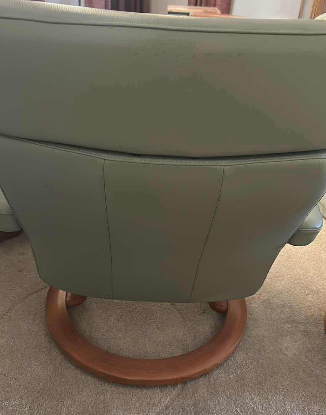 View 2 of EKORNES STRESSLESS MAYFAIR RECLINER CHAIR & OTTOMAN GREEN LEATHER W TEAK WOOD BASE