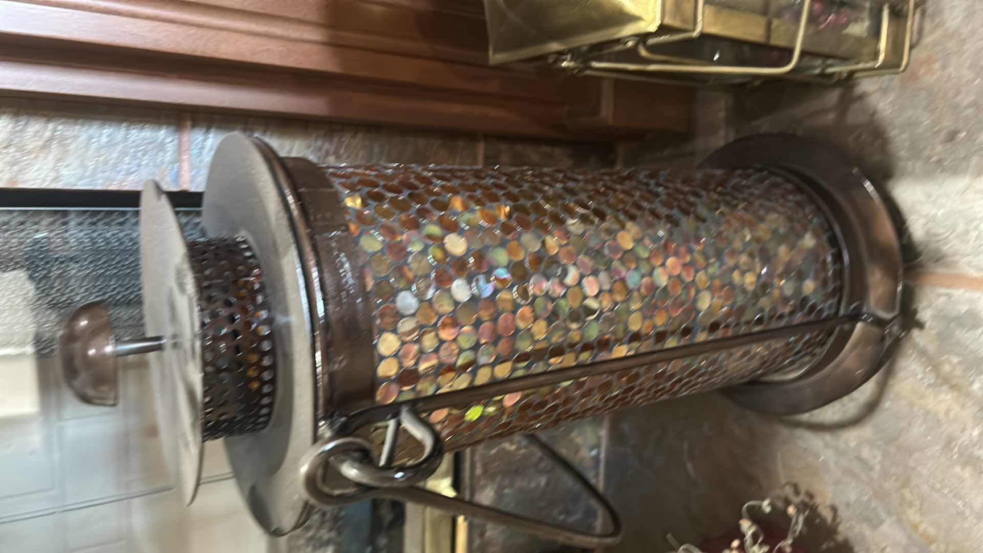 Photo 1 of 2 LANTERNS H 20" 16"
