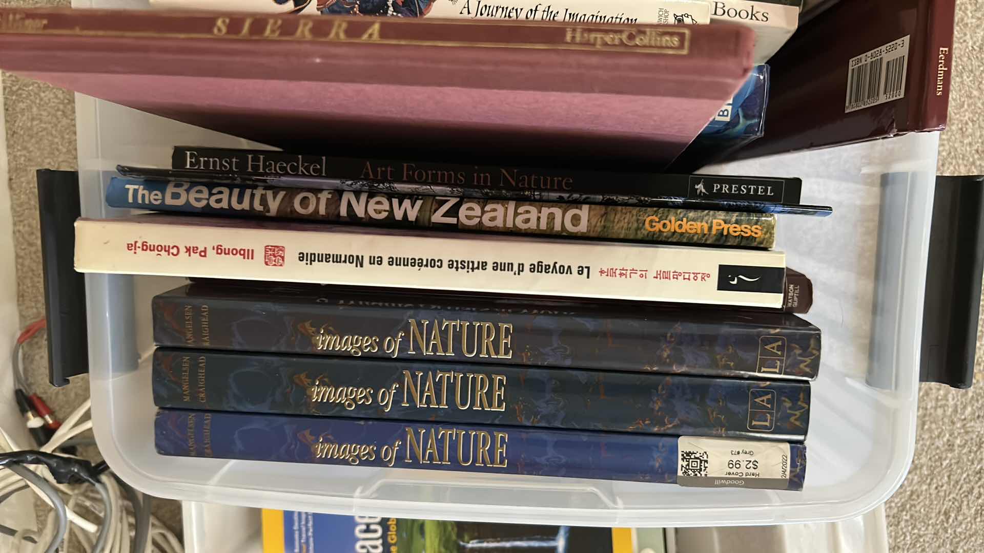 Photo 1 of CONTENTS OF TOTE VARIOUS TITLES & AUTHORS NATURE BOOKS