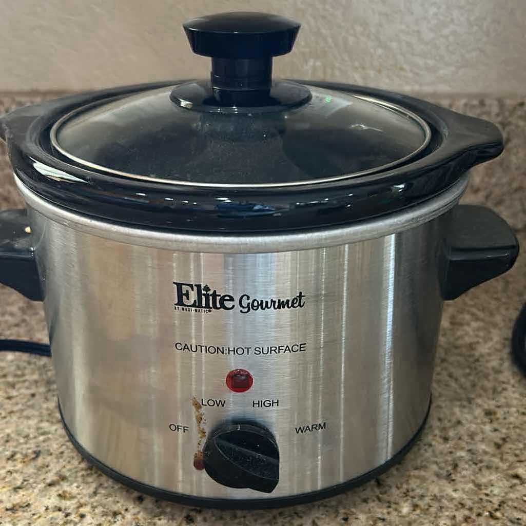 Photo 1 of ELITE GOURMET SMALL CROCK POT
