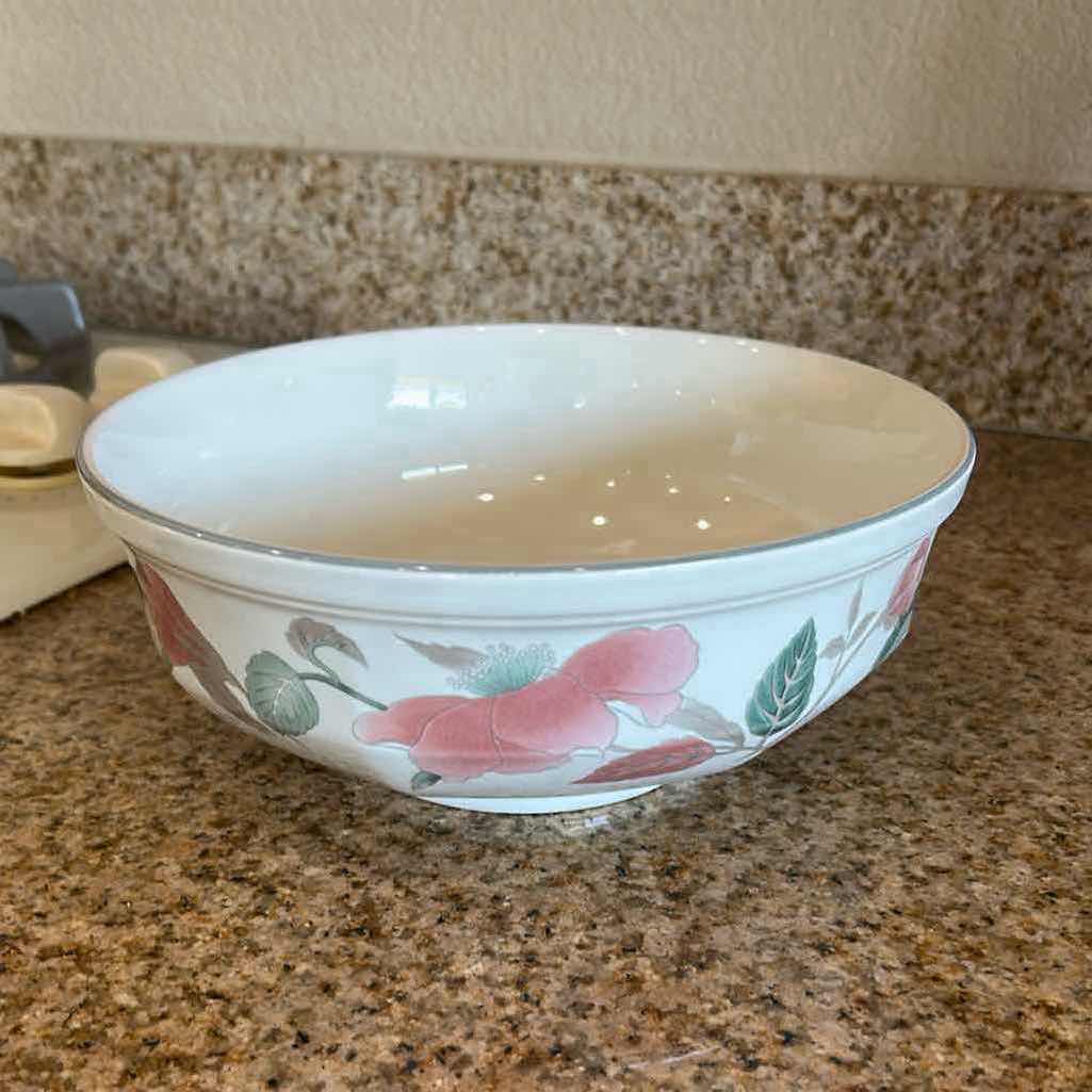 Photo 1 of MIKASA CONTINENTAL SILK FLOWERS PLATTER VEGETABLE BOWL
