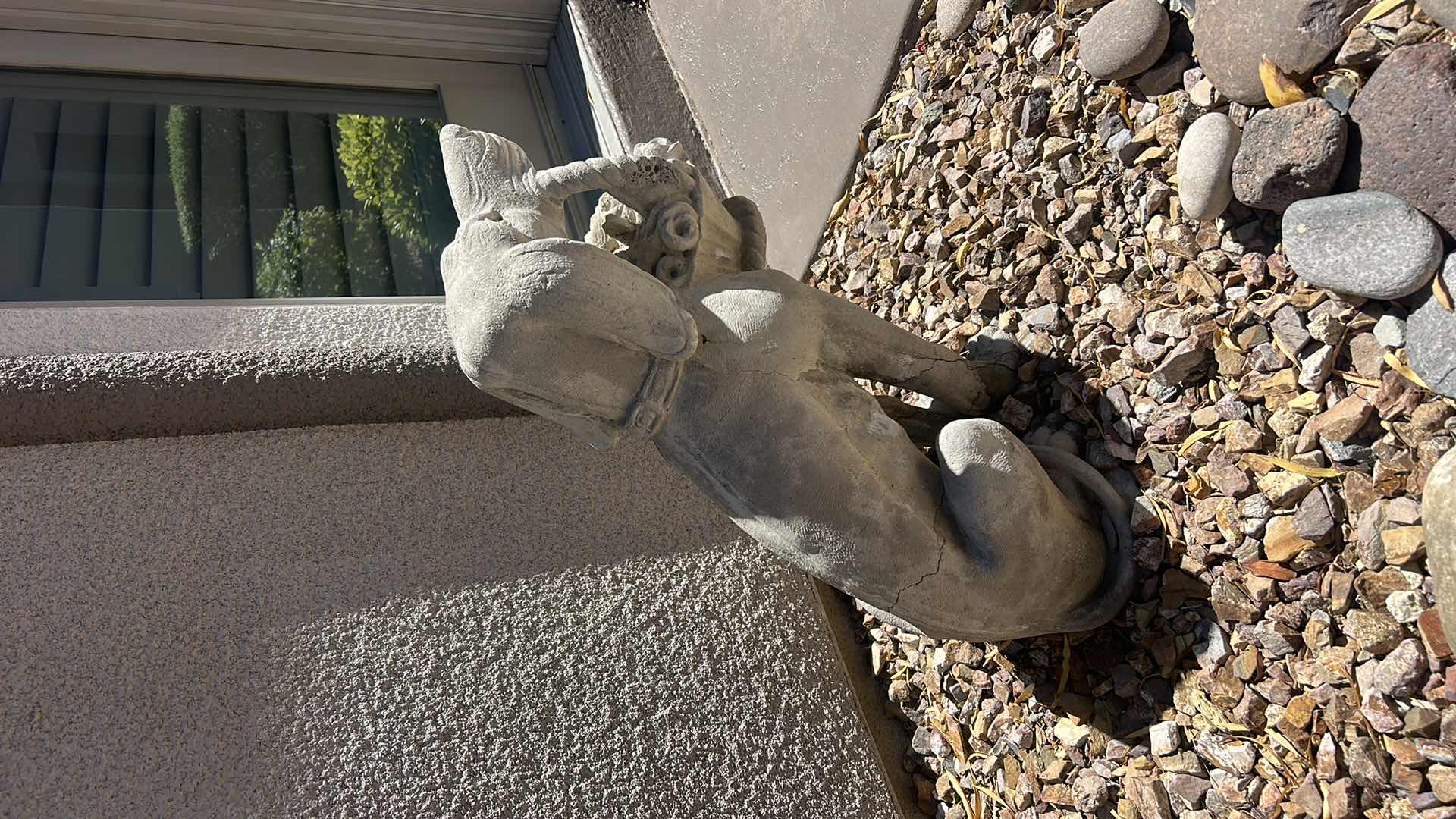 Photo 1 of HEAVY CONCRETE, DOG HOLDING BASKET STATUE - OUTDOOR DECOR H2’