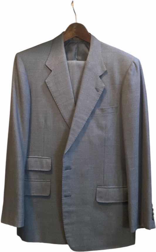 Photo 1 of MENS GRAND CUSTOM SUIT 100%WOOL MADE IN HONG KONG EST SIZE JACKET 40/42 PANTS 33/34