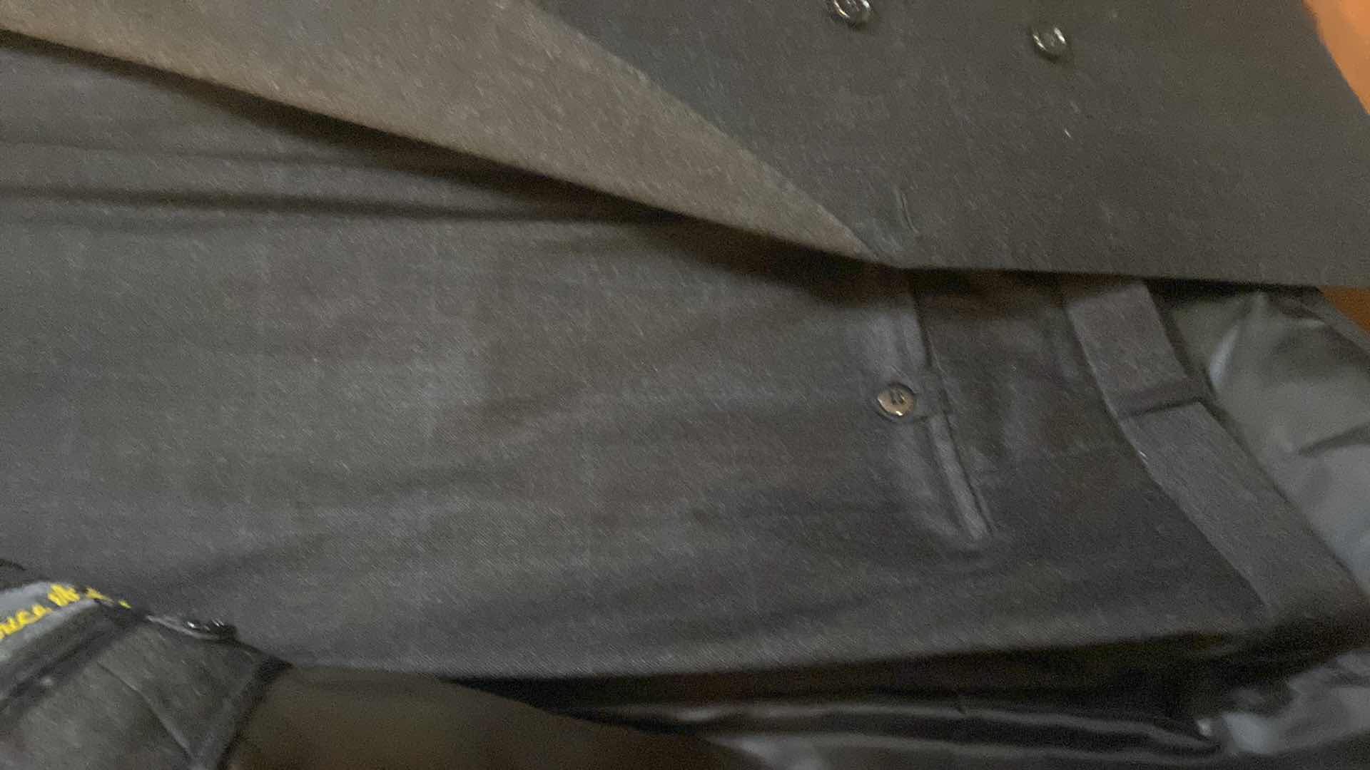 Photo 1 of MENS GRAND CUSTOM SUIT 100%WOOL MADE IN HONG KONG EST SIZE JACKET 40/42 PANTS 33/34