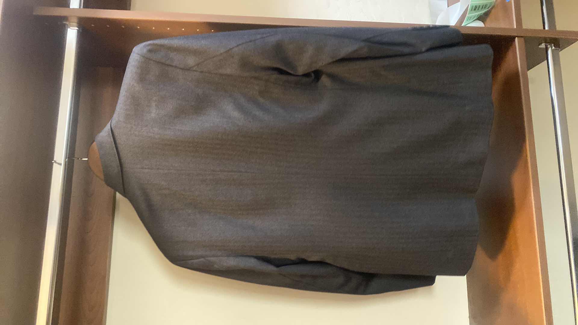 Photo 1 of MENS GRAND CUSTOM SUIT 100%WOOL MADE IN HONG KONG EST SIZE JACKET 40/42 PANTS 33/34