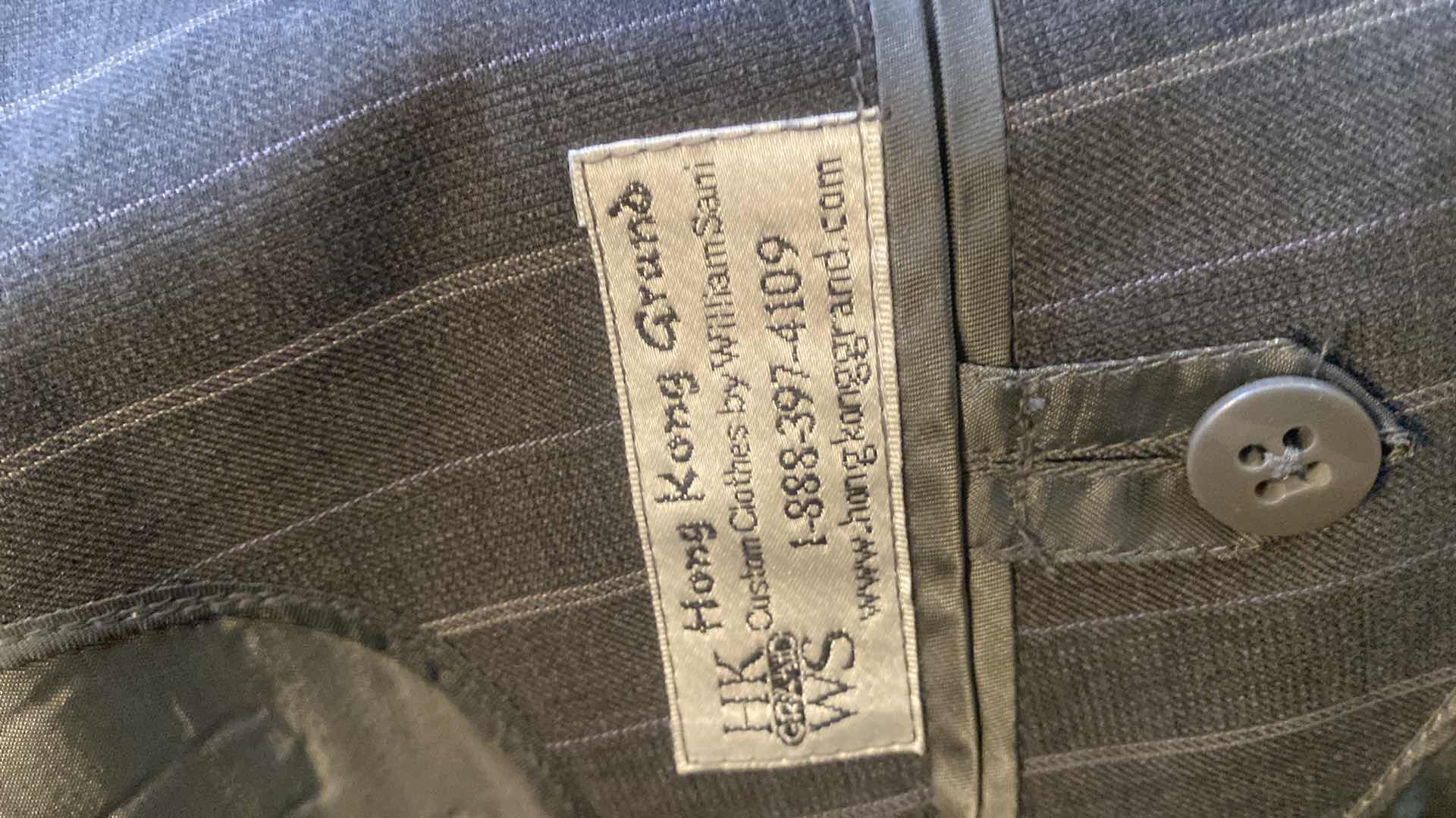 Photo 1 of MENS GRAND CUSTOM SUIT 100%WOOL MADE IN HONG KONG EST SIZE JACKET 40/42 PANTS 33/34