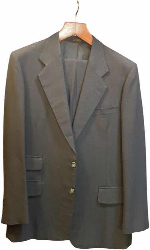 Photo 1 of MENS GRAND CUSTOM SUIT 100%WOOL MADE IN HONG KONG EST SIZE JACKET 40/42 PANTS 33/34